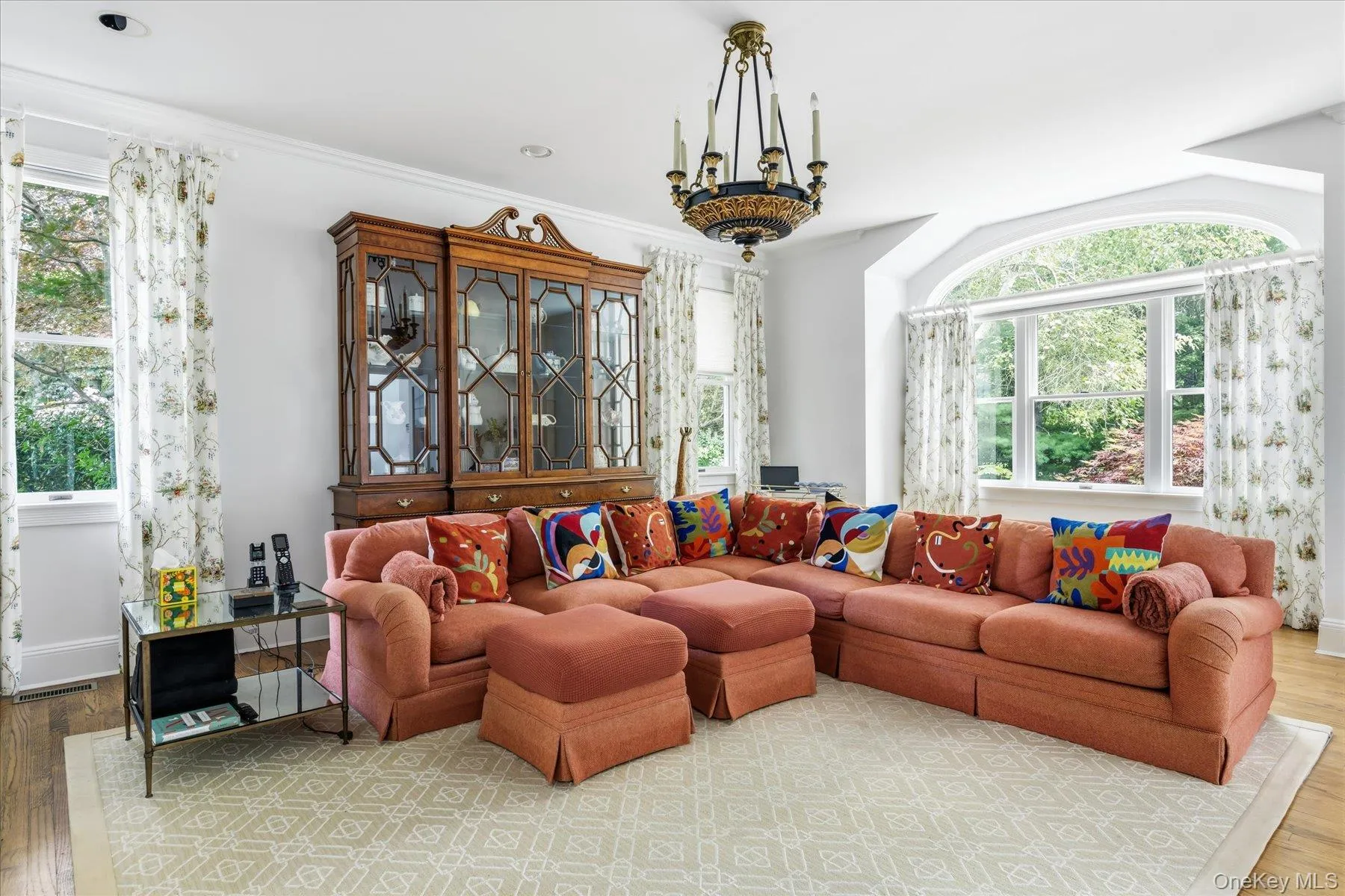 27 Cedar Lane, Southampton, NY, 5 Bedrooms Bedrooms, 11 Rooms Rooms,6 BathroomsBathrooms,Residential,For Rent,Cedar,0,1039774 27 Cedar Lane, Southampton, NY, 5 Bedrooms Bedrooms, 11 Rooms Rooms,6 BathroomsBathrooms,Residential,For Rent,Cedar,0,1039774