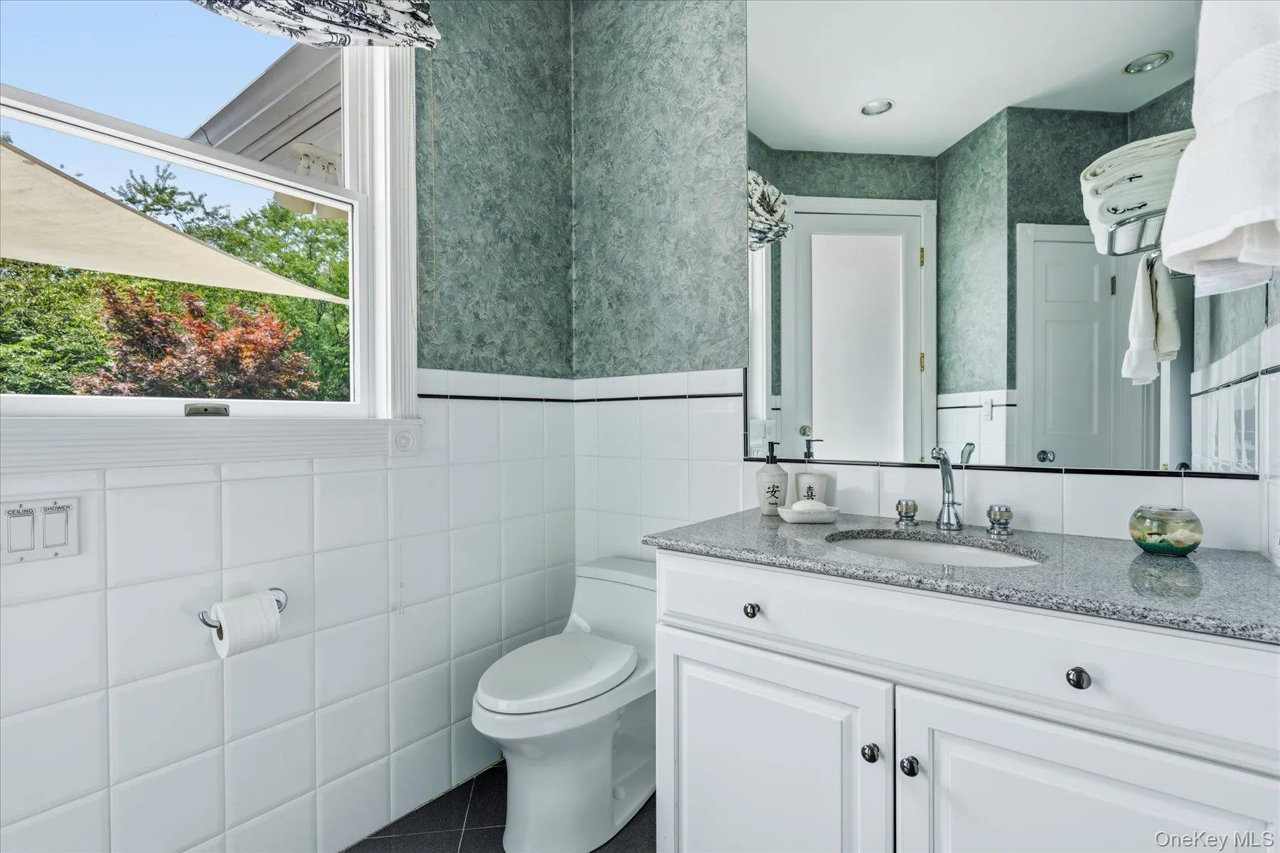 27 Cedar Lane, Southampton, NY, 5 Bedrooms Bedrooms, 11 Rooms Rooms,6 BathroomsBathrooms,Residential,For Rent,Cedar,0,1039774 27 Cedar Lane, Southampton, NY, 5 Bedrooms Bedrooms, 11 Rooms Rooms,6 BathroomsBathrooms,Residential,For Rent,Cedar,0,1039774