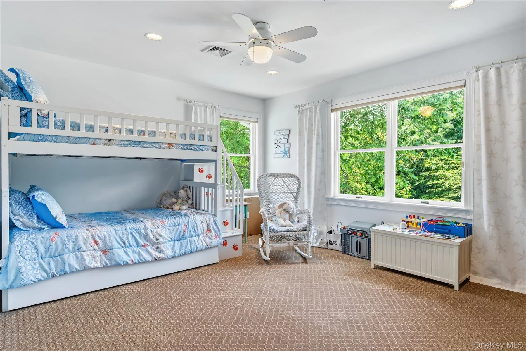27 Cedar Lane, Southampton, NY, 5 Bedrooms Bedrooms, 11 Rooms Rooms,6 BathroomsBathrooms,Residential,For Rent,Cedar,0,1039774 27 Cedar Lane, Southampton, NY, 5 Bedrooms Bedrooms, 11 Rooms Rooms,6 BathroomsBathrooms,Residential,For Rent,Cedar,0,1039774