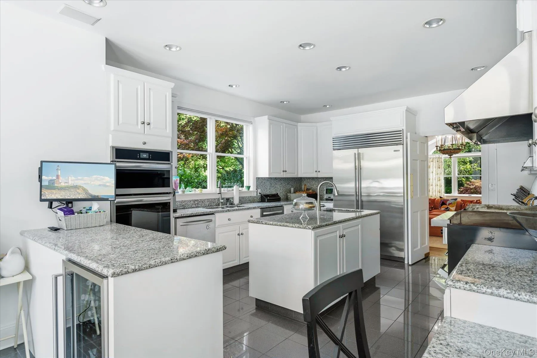 27 Cedar Lane, Southampton, NY, 5 Bedrooms Bedrooms, 11 Rooms Rooms,6 BathroomsBathrooms,Residential,For Rent,Cedar,0,1039774 27 Cedar Lane, Southampton, NY, 5 Bedrooms Bedrooms, 11 Rooms Rooms,6 BathroomsBathrooms,Residential,For Rent,Cedar,0,1039774