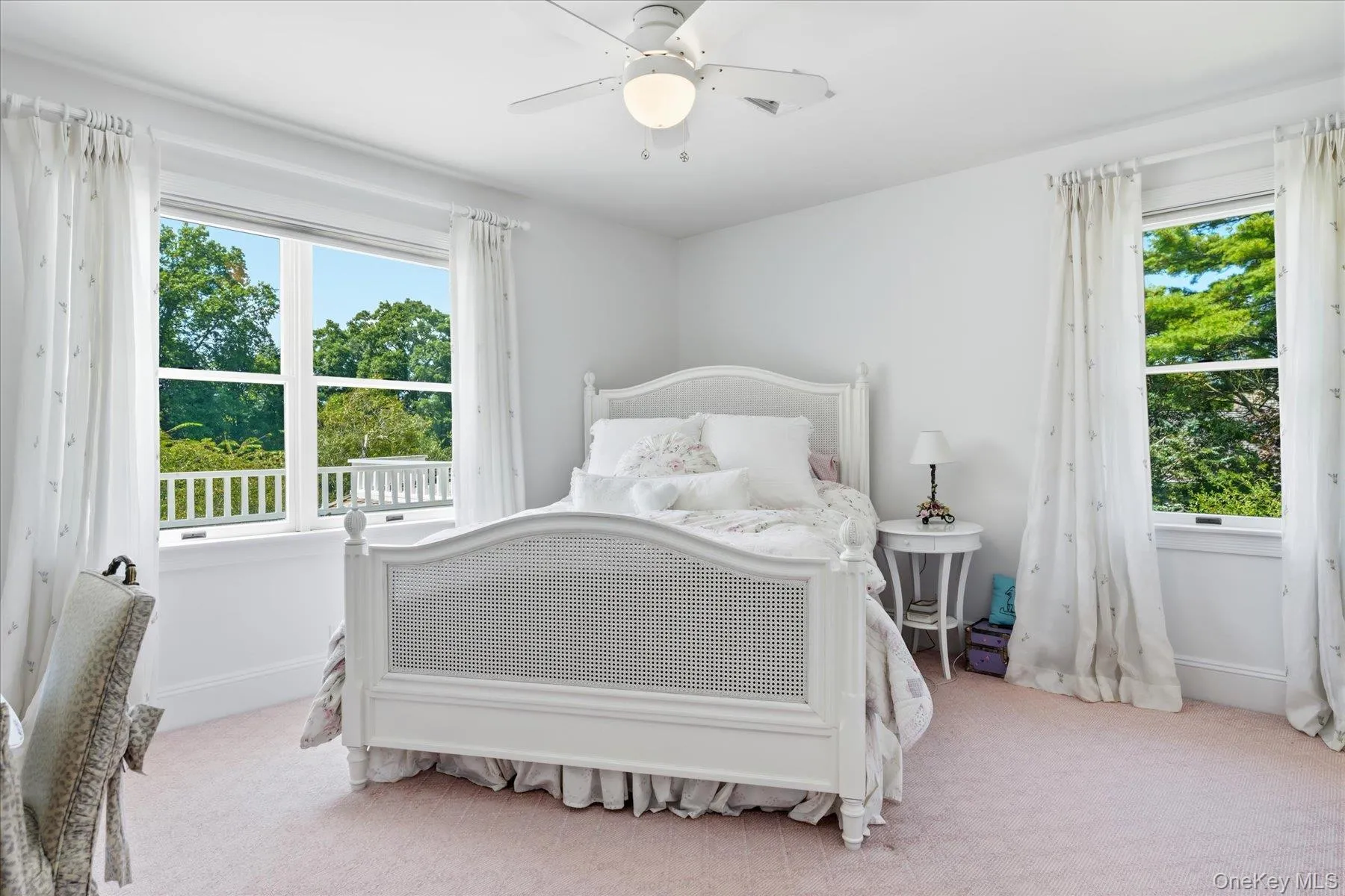 27 Cedar Lane, Southampton, NY, 5 Bedrooms Bedrooms, 11 Rooms Rooms,6 BathroomsBathrooms,Residential,For Rent,Cedar,0,1039774 27 Cedar Lane, Southampton, NY, 5 Bedrooms Bedrooms, 11 Rooms Rooms,6 BathroomsBathrooms,Residential,For Rent,Cedar,0,1039774