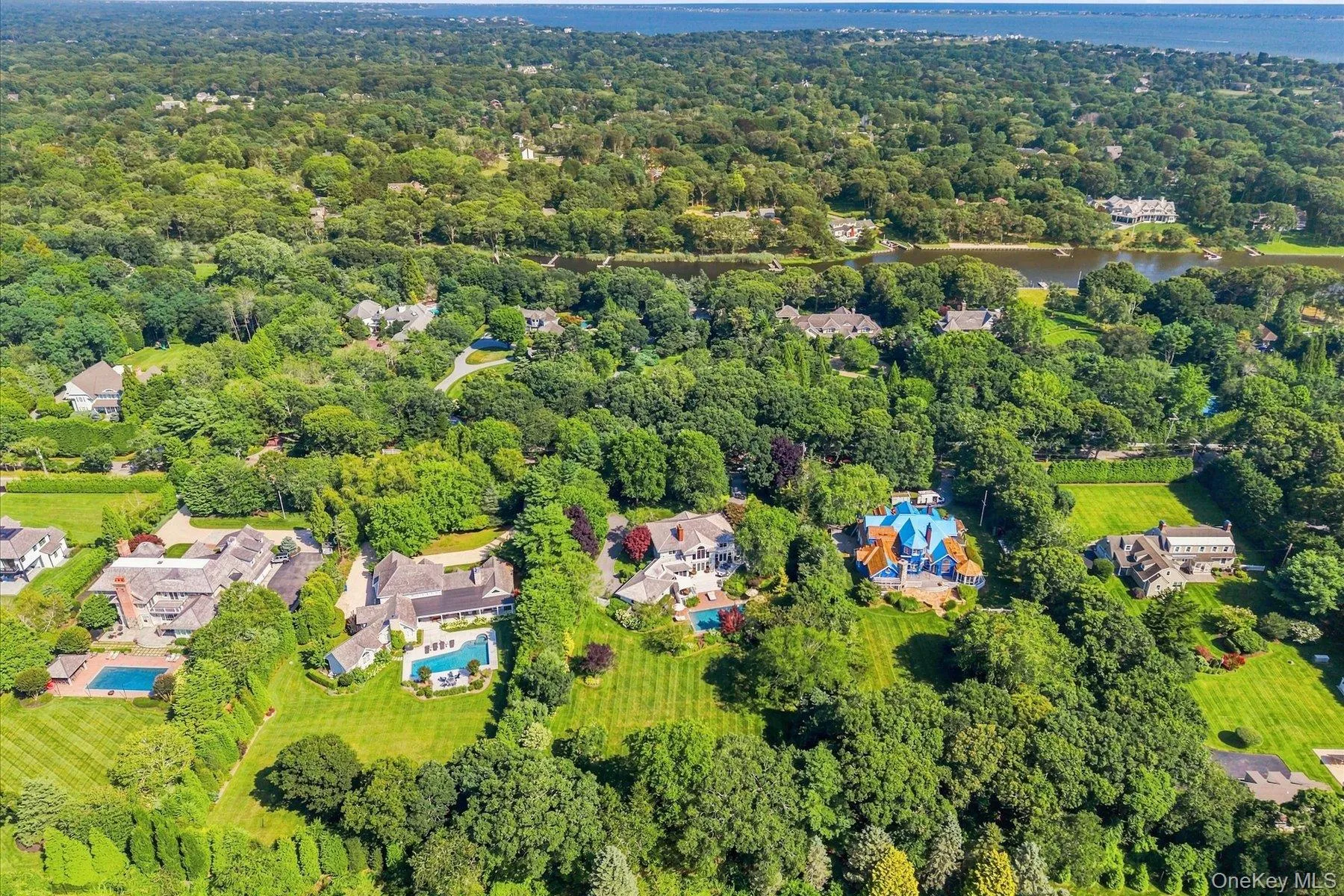 27 Cedar Lane, Southampton, NY, 5 Bedrooms Bedrooms, 11 Rooms Rooms,6 BathroomsBathrooms,Residential,For Rent,Cedar,0,1039774 27 Cedar Lane, Southampton, NY, 5 Bedrooms Bedrooms, 11 Rooms Rooms,6 BathroomsBathrooms,Residential,For Rent,Cedar,0,1039774
