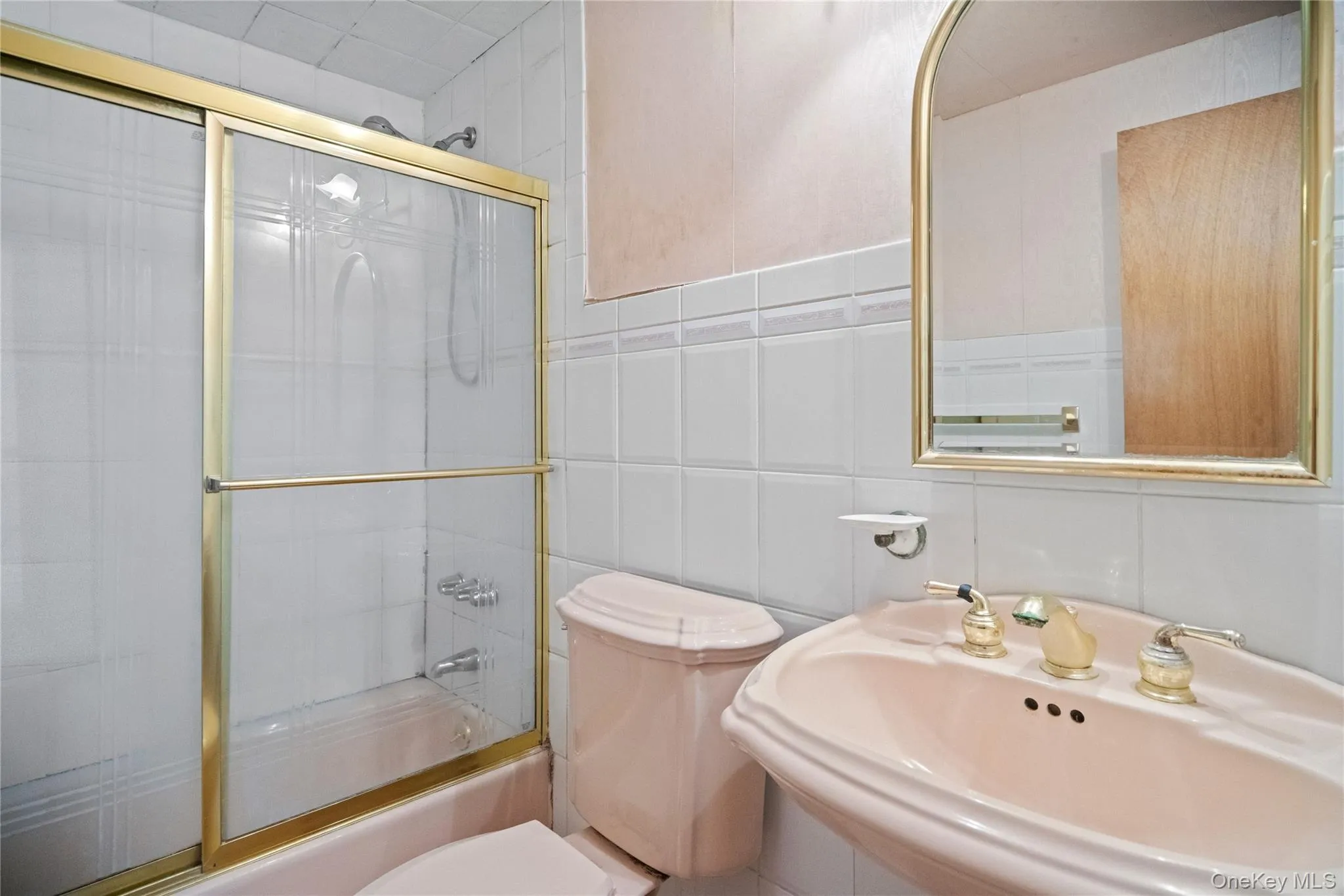 221 Sagamore Hills Drive, Brookhaven, NY, 1 Bedroom Bedrooms, 4 Rooms Rooms,1 BathroomBathrooms,Residential,For Rent,Sagamore Hills,0,1039776 221 Sagamore Hills Drive, Brookhaven, NY, 1 Bedroom Bedrooms, 4 Rooms Rooms,1 BathroomBathrooms,Residential,For Rent,Sagamore Hills,0,1039776