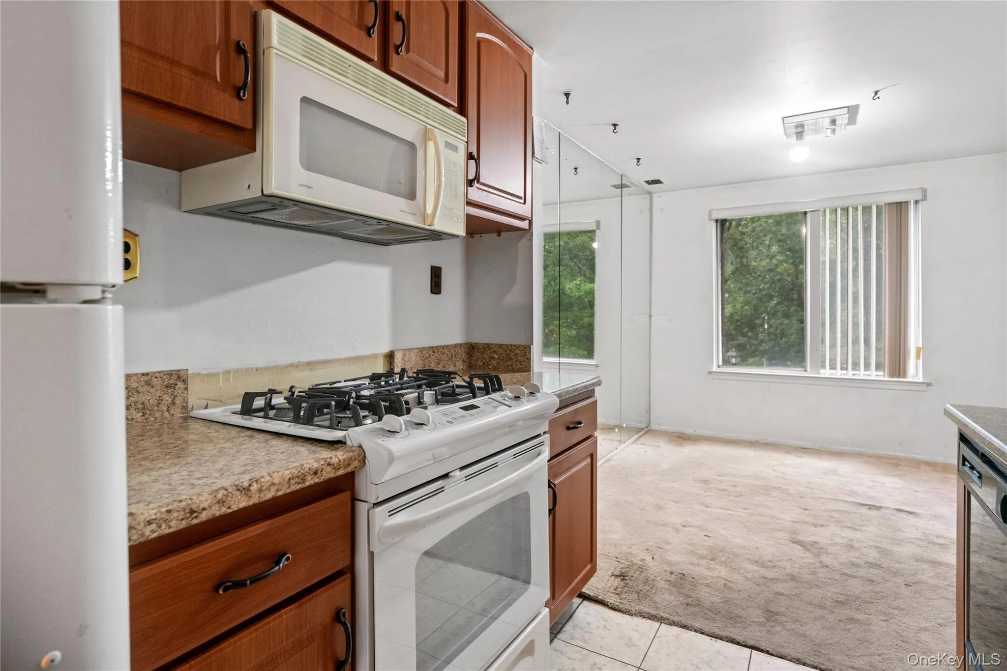 221 Sagamore Hills Drive, Brookhaven, NY, 1 Bedroom Bedrooms, 4 Rooms Rooms,1 BathroomBathrooms,Residential,For Rent,Sagamore Hills,0,1039776 221 Sagamore Hills Drive, Brookhaven, NY, 1 Bedroom Bedrooms, 4 Rooms Rooms,1 BathroomBathrooms,Residential,For Rent,Sagamore Hills,0,1039776