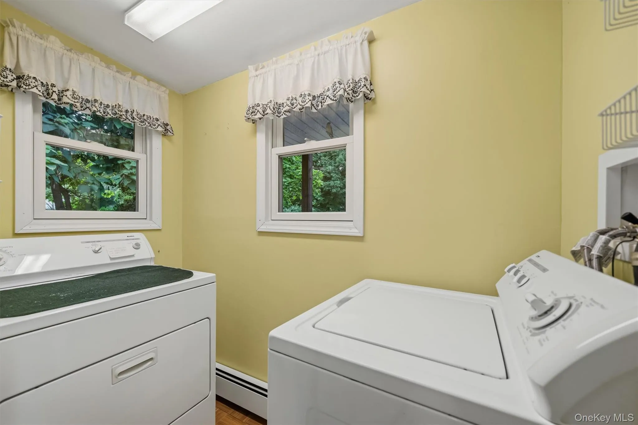 124 Rye Hill Road, Monroe, NY, 3 Bedrooms Bedrooms, 7 Rooms Rooms,1 BathroomBathrooms,Residential,For Rent,Rye Hill,0,1039778 124 Rye Hill Road, Monroe, NY, 3 Bedrooms Bedrooms, 7 Rooms Rooms,1 BathroomBathrooms,Residential,For Rent,Rye Hill,0,1039778