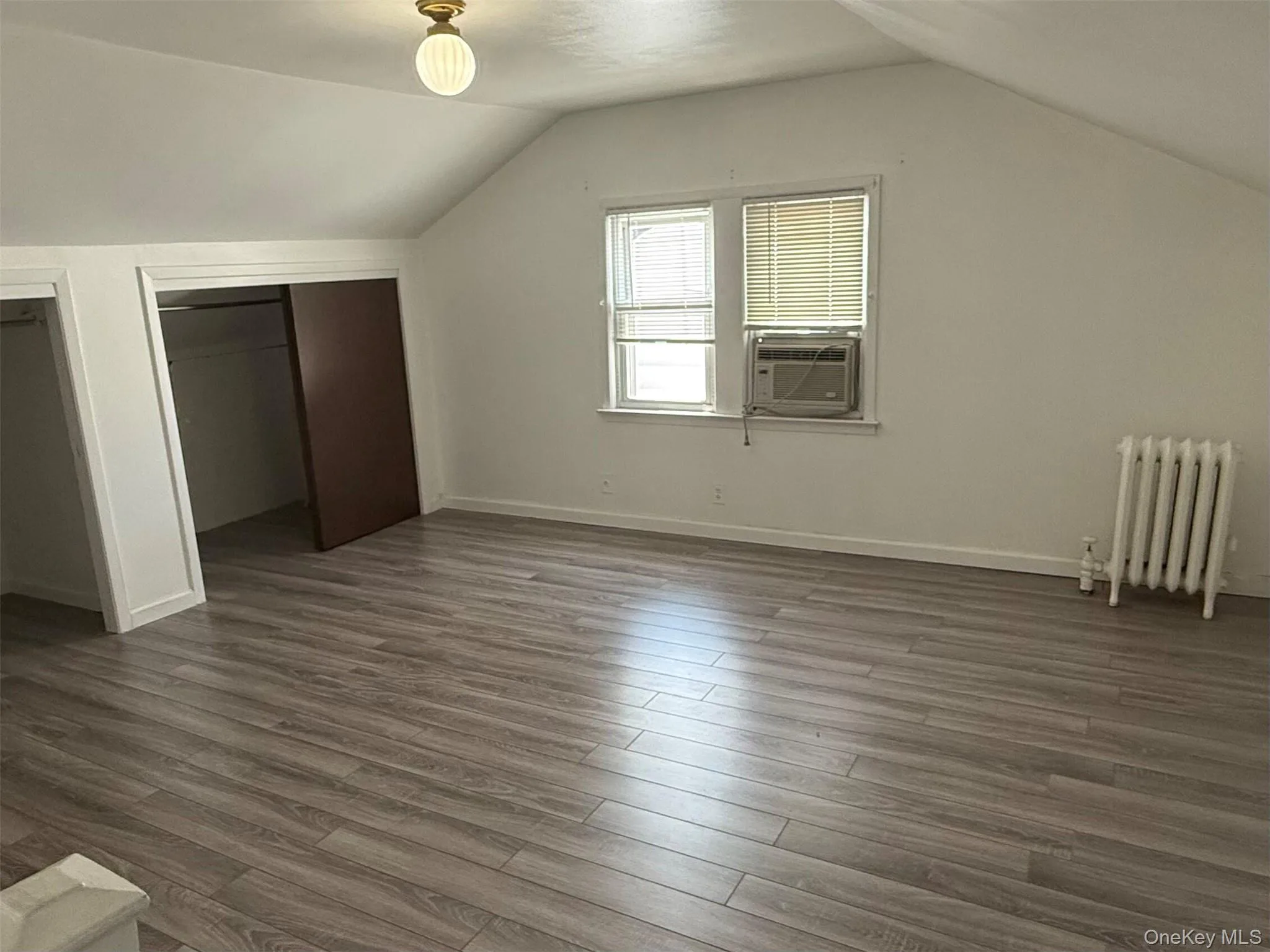 8838 247th Street, New York, NY, 2 Bedrooms Bedrooms, 5 Rooms Rooms,1 BathroomBathrooms,Residential Lease,For Rent,247th,0,1039779 8838 247th Street, New York, NY, 2 Bedrooms Bedrooms, 5 Rooms Rooms,1 BathroomBathrooms,Residential Lease,For Rent,247th,0,1039779