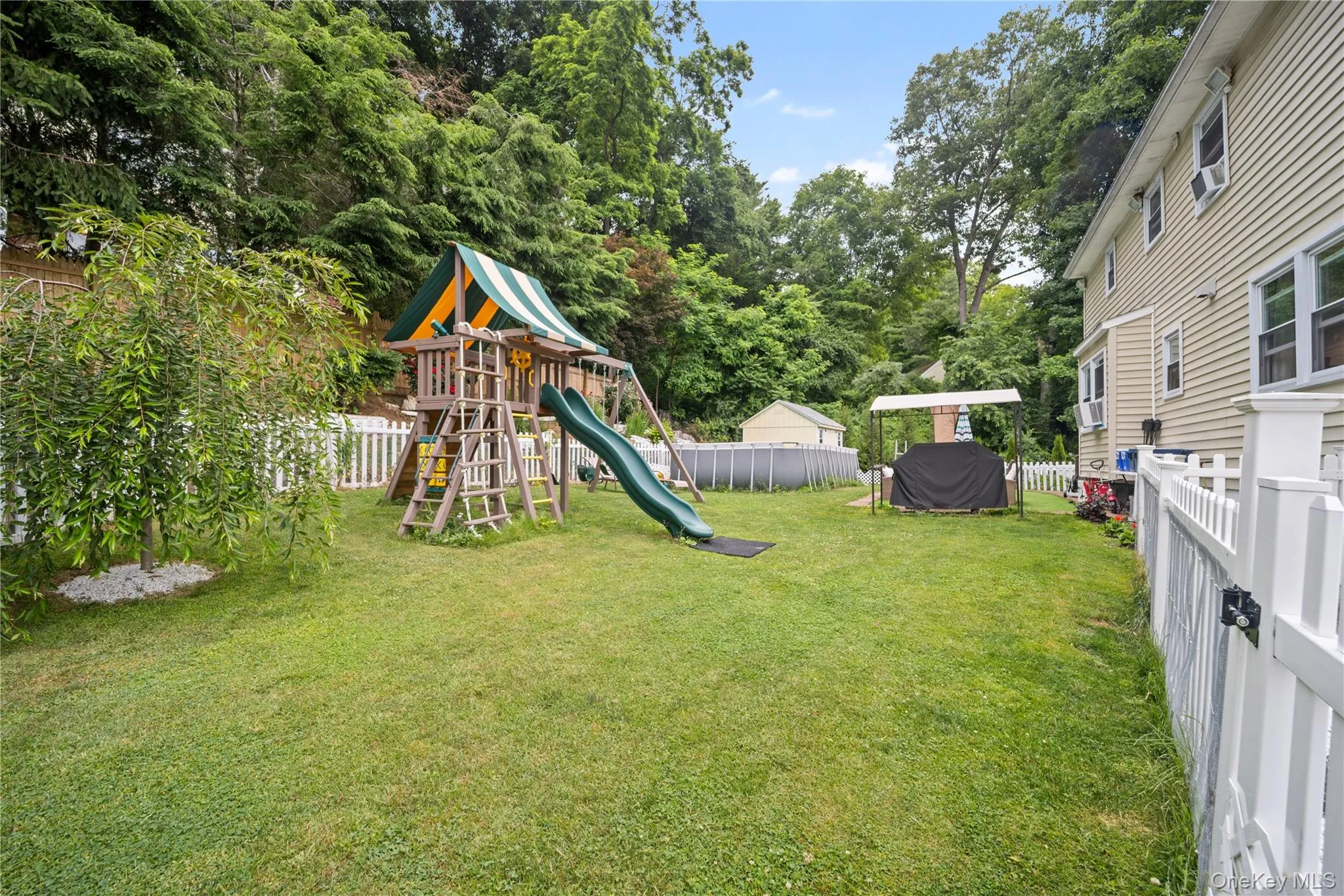 3123 Douglas Drive, Yorktown, NY, 4 Bedrooms Bedrooms, 8 Rooms Rooms,3 BathroomsBathrooms,Residential,For Rent,Douglas,0,1039790 3123 Douglas Drive, Yorktown, NY, 4 Bedrooms Bedrooms, 8 Rooms Rooms,3 BathroomsBathrooms,Residential,For Rent,Douglas,0,1039790