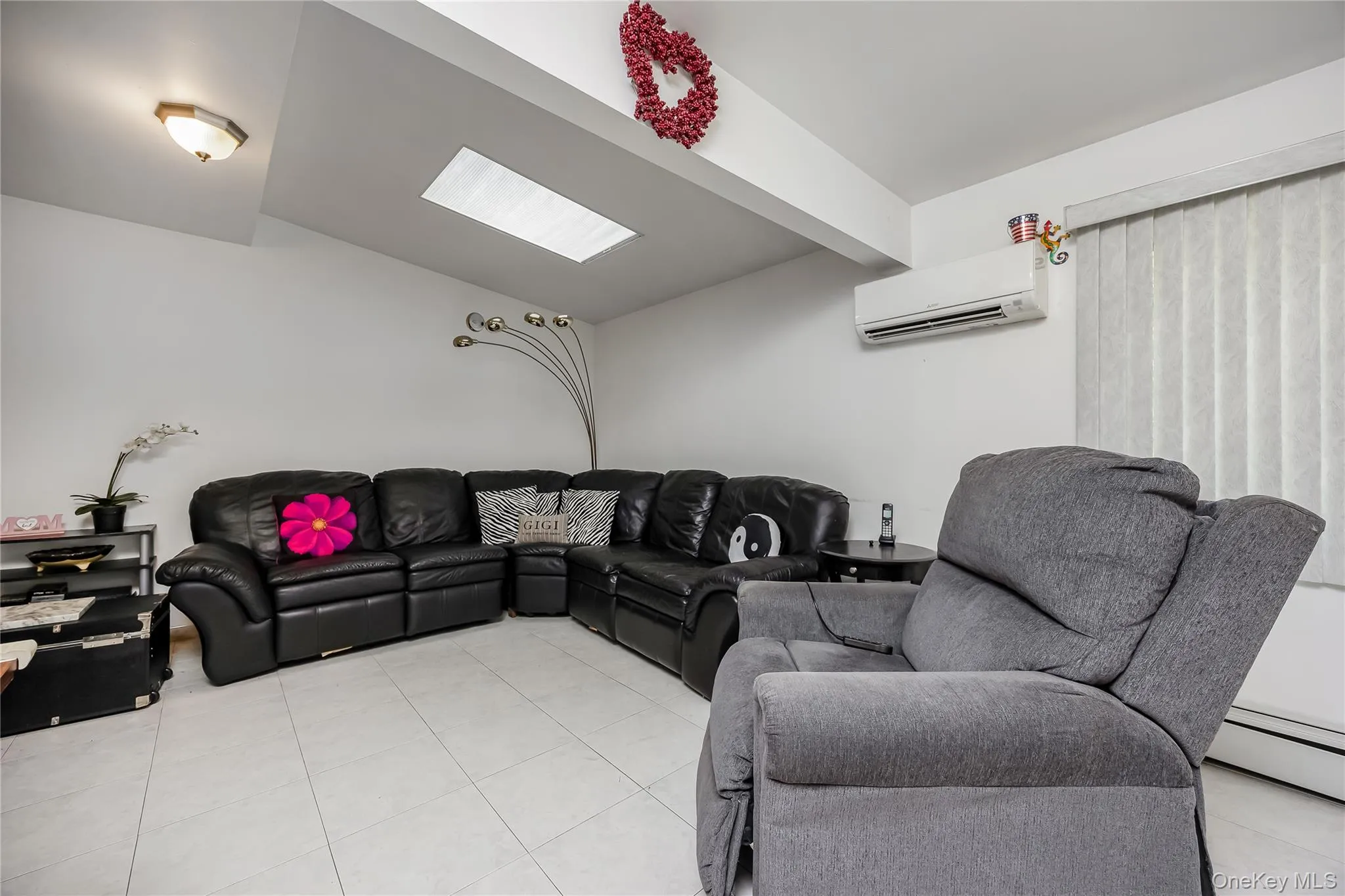 9 Linwood Avenue, Oyster Bay, NY, 4 Bedrooms Bedrooms, 7 Rooms Rooms,3 BathroomsBathrooms,Residential,For Rent,Linwood,0,1039800 9 Linwood Avenue, Oyster Bay, NY, 4 Bedrooms Bedrooms, 7 Rooms Rooms,3 BathroomsBathrooms,Residential,For Rent,Linwood,0,1039800