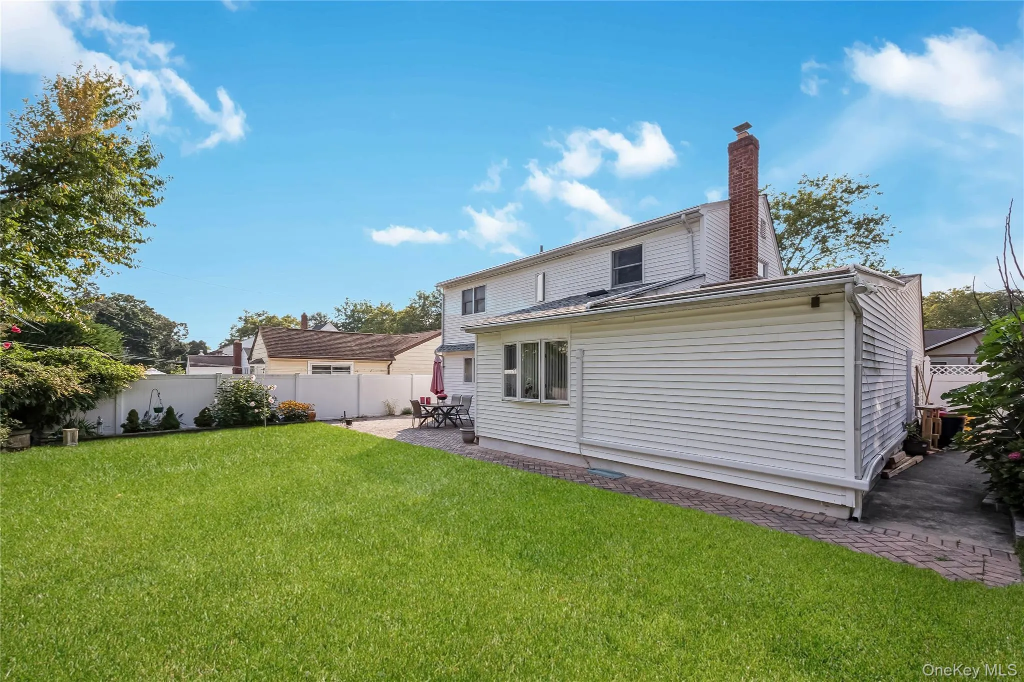 9 Linwood Avenue, Oyster Bay, NY, 4 Bedrooms Bedrooms, 7 Rooms Rooms,3 BathroomsBathrooms,Residential,For Rent,Linwood,0,1039800 9 Linwood Avenue, Oyster Bay, NY, 4 Bedrooms Bedrooms, 7 Rooms Rooms,3 BathroomsBathrooms,Residential,For Rent,Linwood,0,1039800