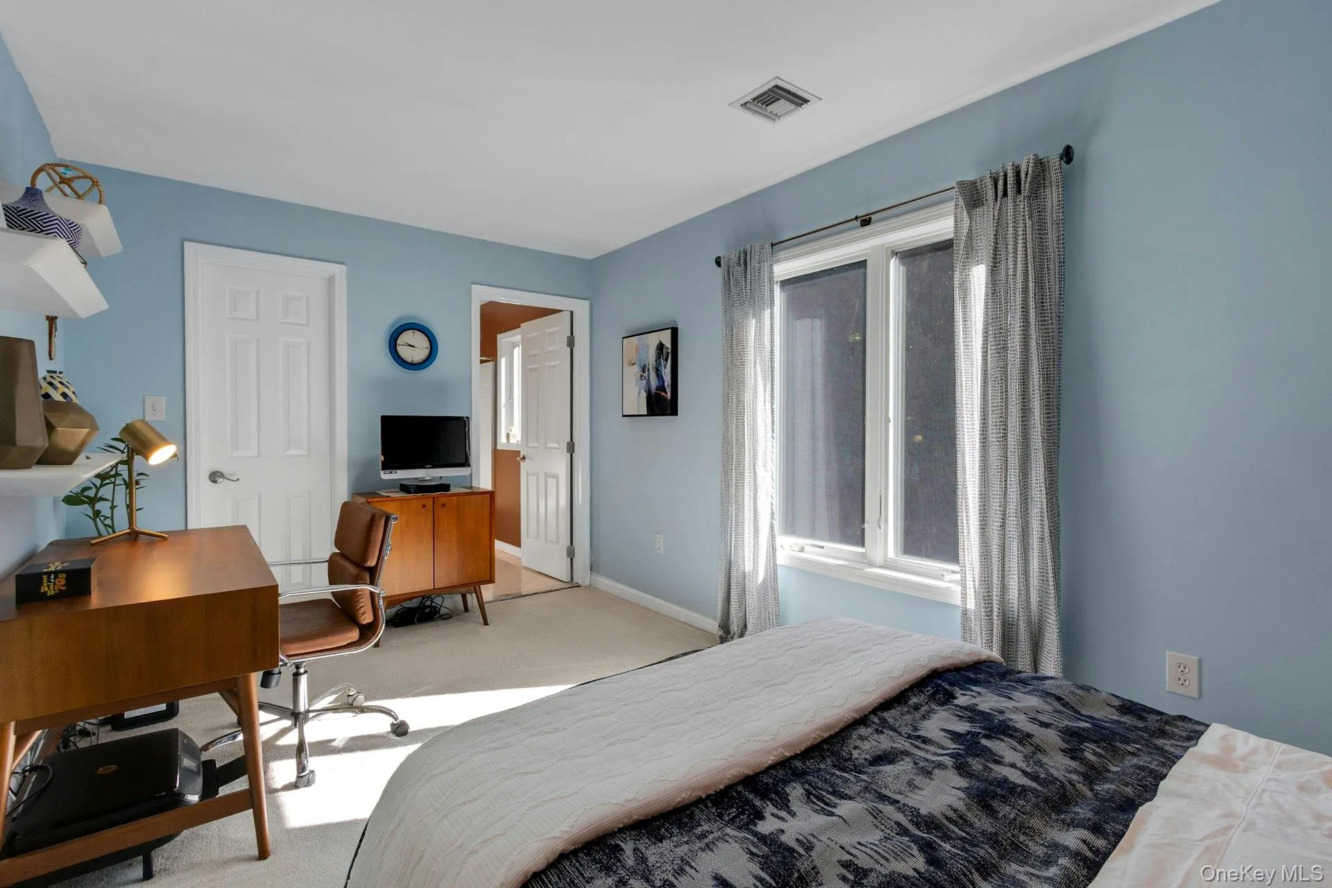 2nd Bedroom 2nd Bedroom