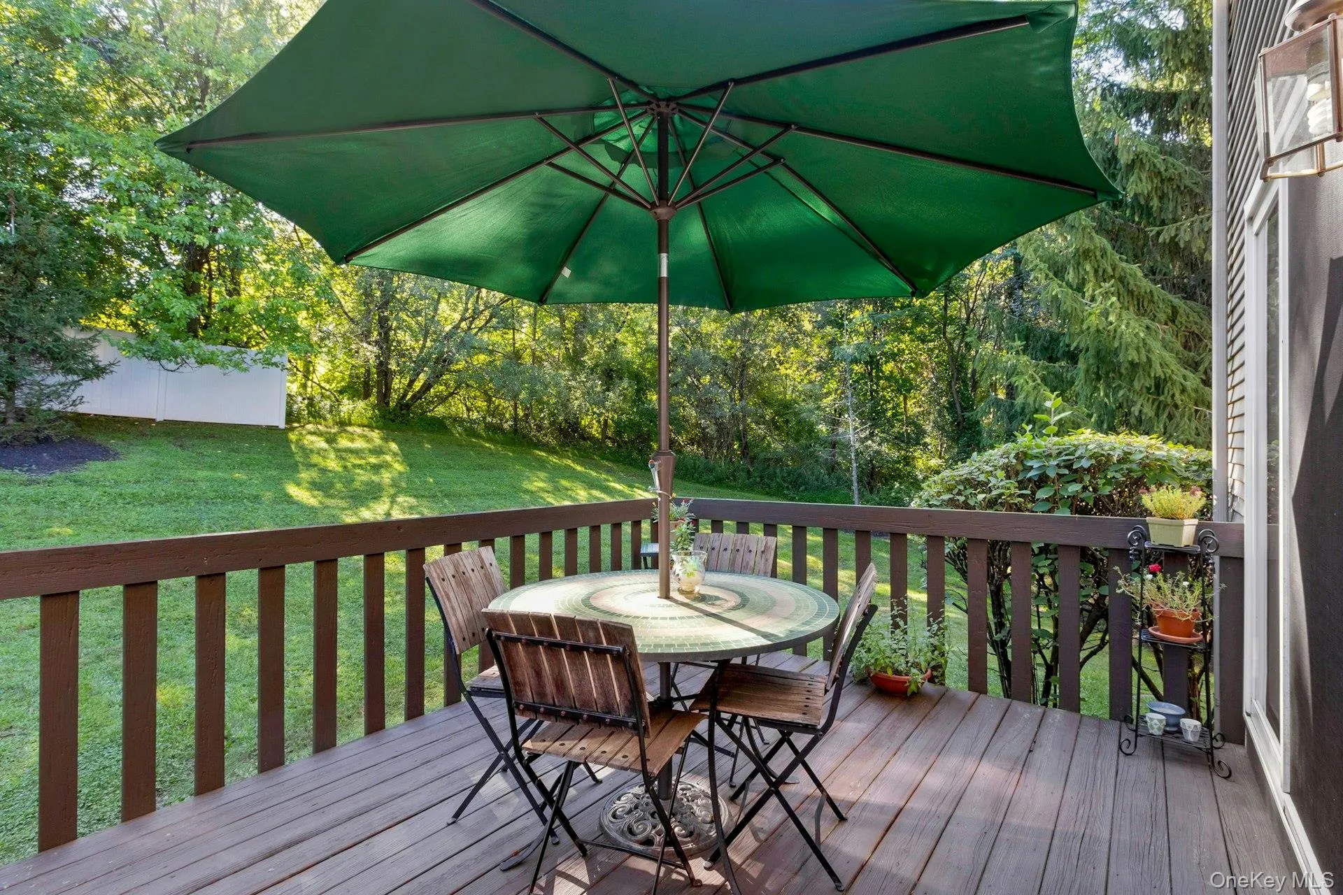 Deck Deck