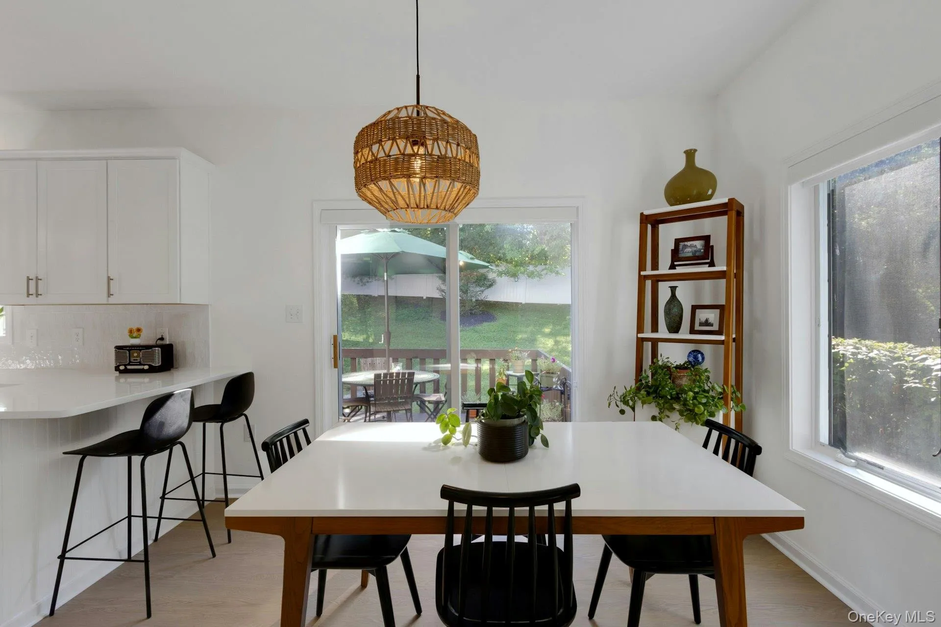 Fully Renovated Eat in Kitchen Fully Renovated Eat in Kitchen