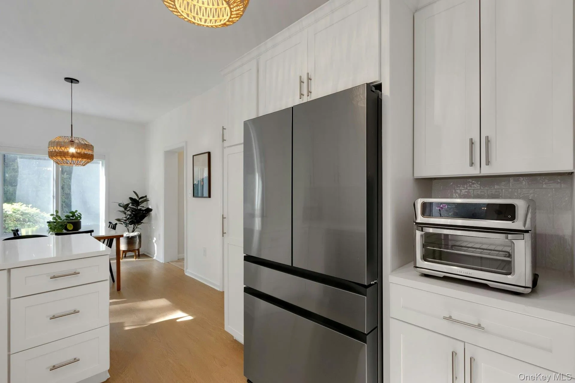 Fully Renovated Eat in Kitchen Fully Renovated Eat in Kitchen