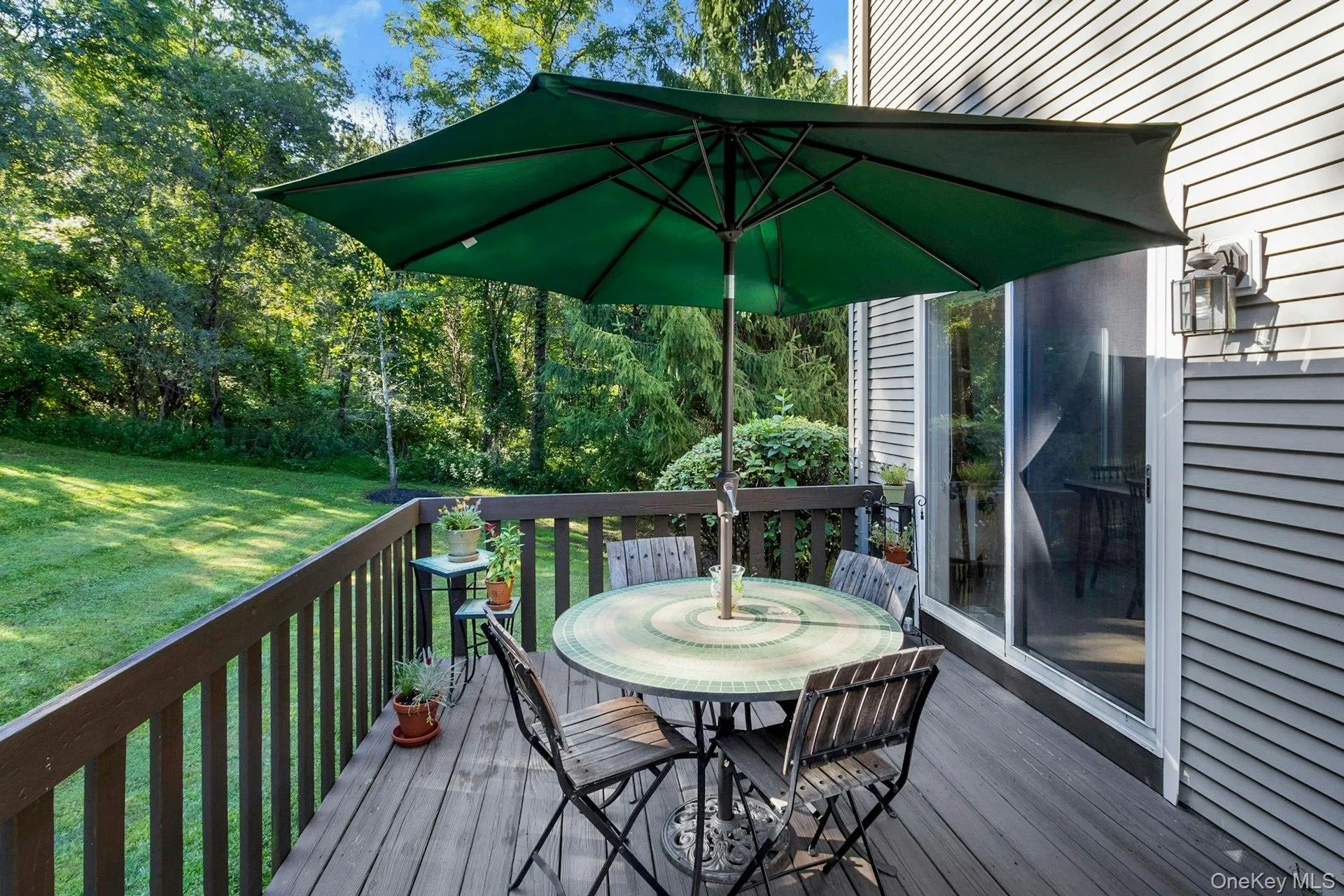 Deck Deck