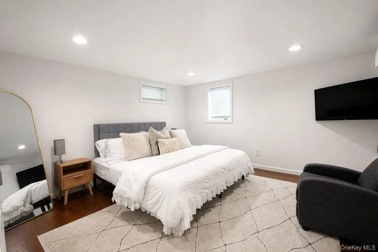 35 Moriches Avenue, Brookhaven, NY, 4 Bedrooms Bedrooms, 4 Rooms Rooms,2 BathroomsBathrooms,Residential,For Rent,Moriches,0,1039808 35 Moriches Avenue, Brookhaven, NY, 4 Bedrooms Bedrooms, 4 Rooms Rooms,2 BathroomsBathrooms,Residential,For Rent,Moriches,0,1039808