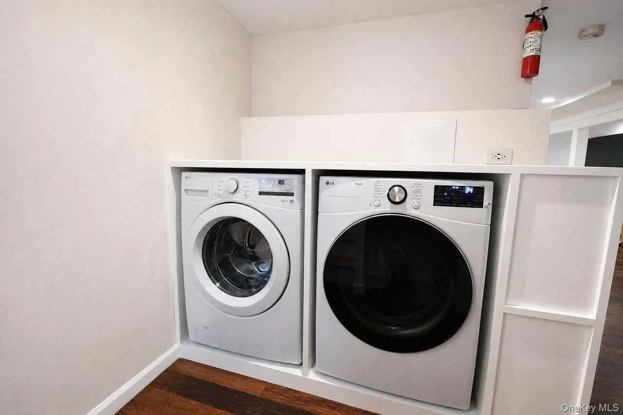 35 Moriches Avenue, Brookhaven, NY, 4 Bedrooms Bedrooms, 4 Rooms Rooms,2 BathroomsBathrooms,Residential,For Rent,Moriches,0,1039808 35 Moriches Avenue, Brookhaven, NY, 4 Bedrooms Bedrooms, 4 Rooms Rooms,2 BathroomsBathrooms,Residential,For Rent,Moriches,0,1039808