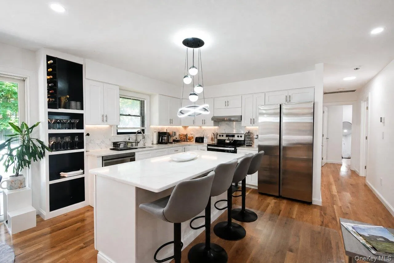 35 Moriches Avenue, Brookhaven, NY, 4 Bedrooms Bedrooms, 4 Rooms Rooms,2 BathroomsBathrooms,Residential,For Rent,Moriches,0,1039808 35 Moriches Avenue, Brookhaven, NY, 4 Bedrooms Bedrooms, 4 Rooms Rooms,2 BathroomsBathrooms,Residential,For Rent,Moriches,0,1039808