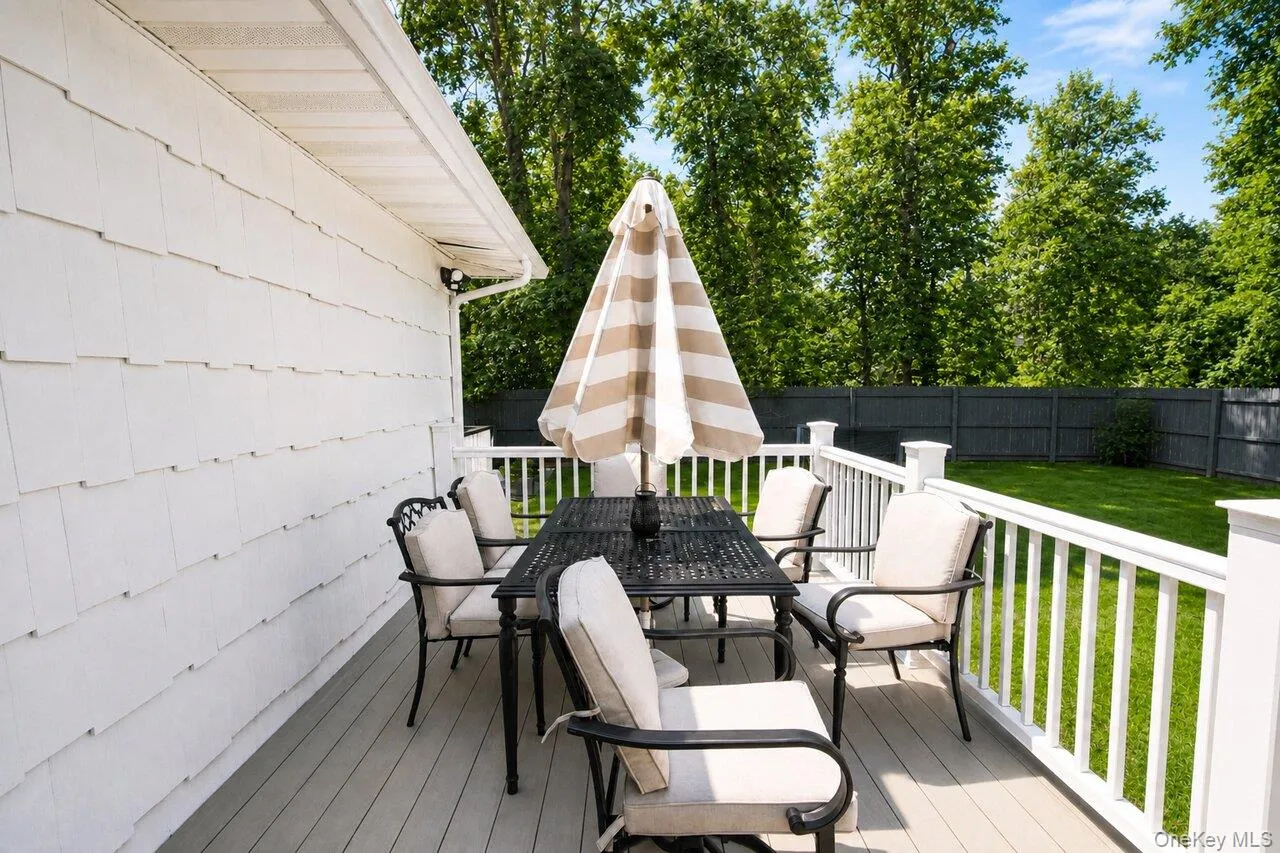 35 Moriches Avenue, Brookhaven, NY, 4 Bedrooms Bedrooms, 4 Rooms Rooms,2 BathroomsBathrooms,Residential,For Rent,Moriches,0,1039808 35 Moriches Avenue, Brookhaven, NY, 4 Bedrooms Bedrooms, 4 Rooms Rooms,2 BathroomsBathrooms,Residential,For Rent,Moriches,0,1039808