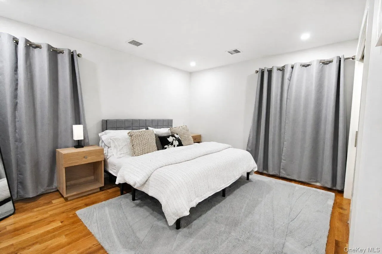 35 Moriches Avenue, Brookhaven, NY, 4 Bedrooms Bedrooms, 4 Rooms Rooms,2 BathroomsBathrooms,Residential,For Rent,Moriches,0,1039808 35 Moriches Avenue, Brookhaven, NY, 4 Bedrooms Bedrooms, 4 Rooms Rooms,2 BathroomsBathrooms,Residential,For Rent,Moriches,0,1039808