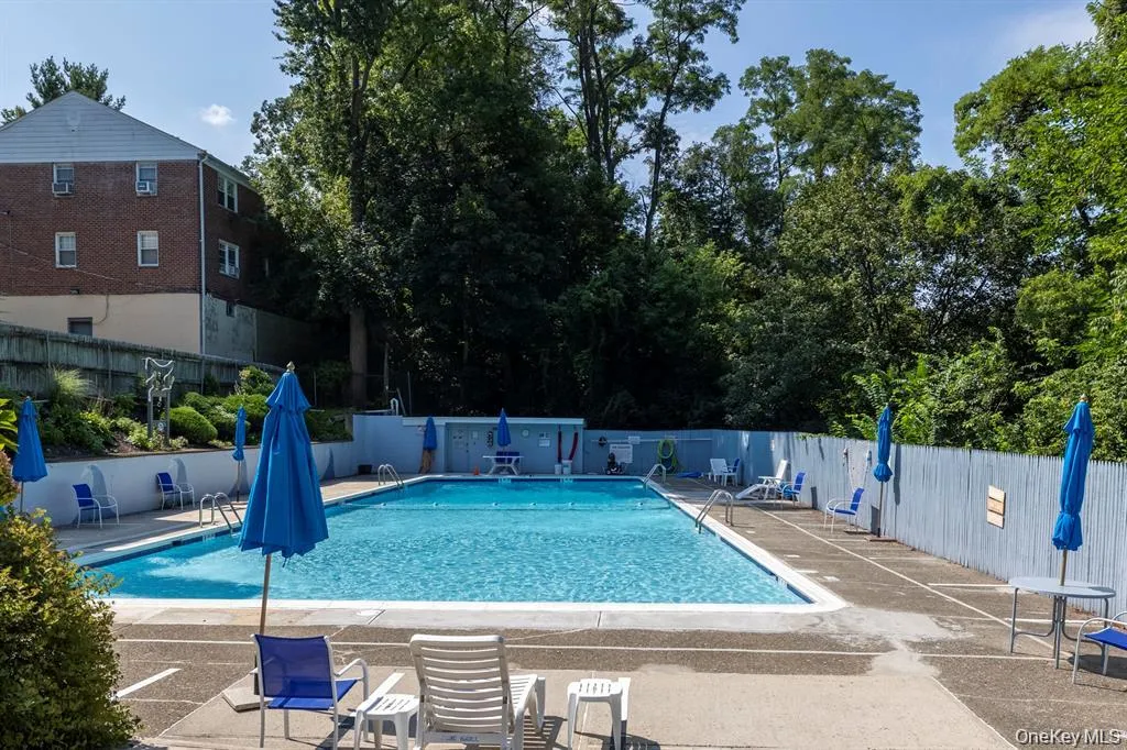 Pool Pool