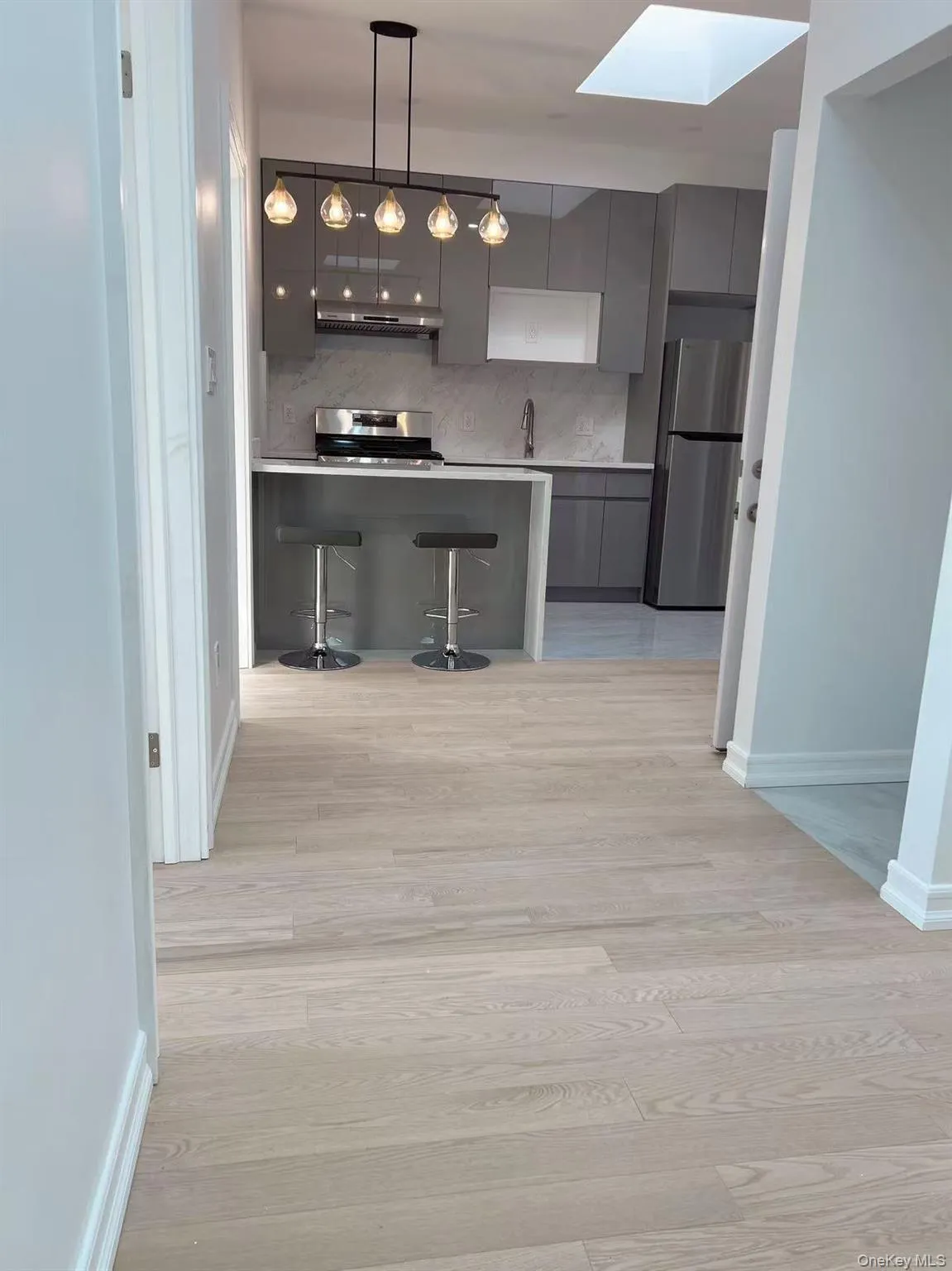 1110 Cypress Avenue, New York, NY, 2 Bedrooms Bedrooms, 4 Rooms Rooms,1 BathroomBathrooms,Residential Lease,For Rent,Cypress,0,1039814 1110 Cypress Avenue, New York, NY, 2 Bedrooms Bedrooms, 4 Rooms Rooms,1 BathroomBathrooms,Residential Lease,For Rent,Cypress,0,1039814