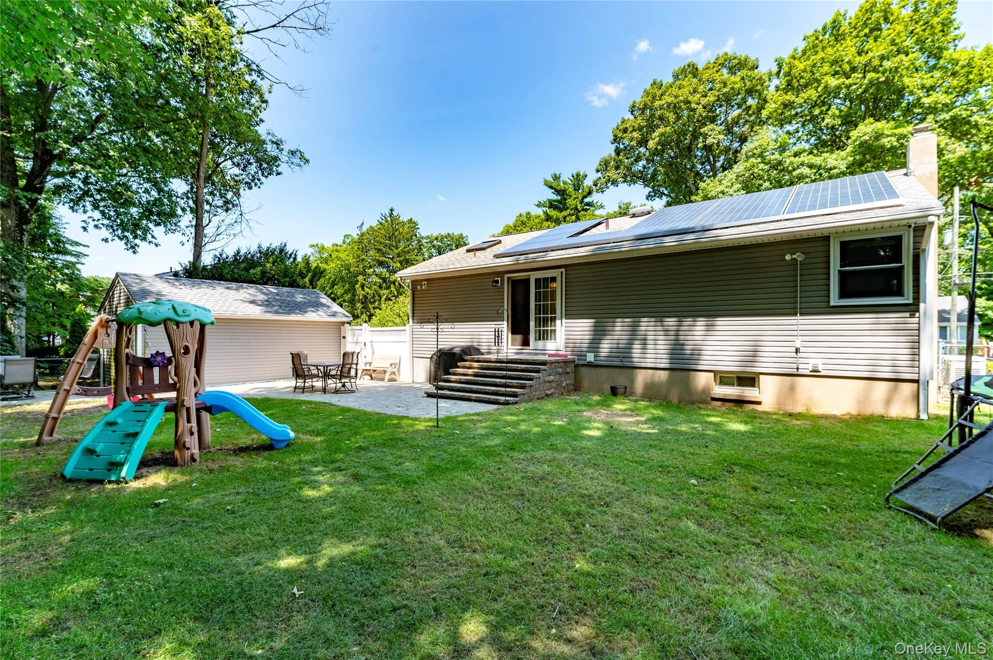 5 Nelson Place, Clarkstown, NY, 3 Bedrooms Bedrooms, 10 Rooms Rooms,2 BathroomsBathrooms,Residential,For Rent,Nelson,0,1039815 5 Nelson Place, Clarkstown, NY, 3 Bedrooms Bedrooms, 10 Rooms Rooms,2 BathroomsBathrooms,Residential,For Rent,Nelson,0,1039815