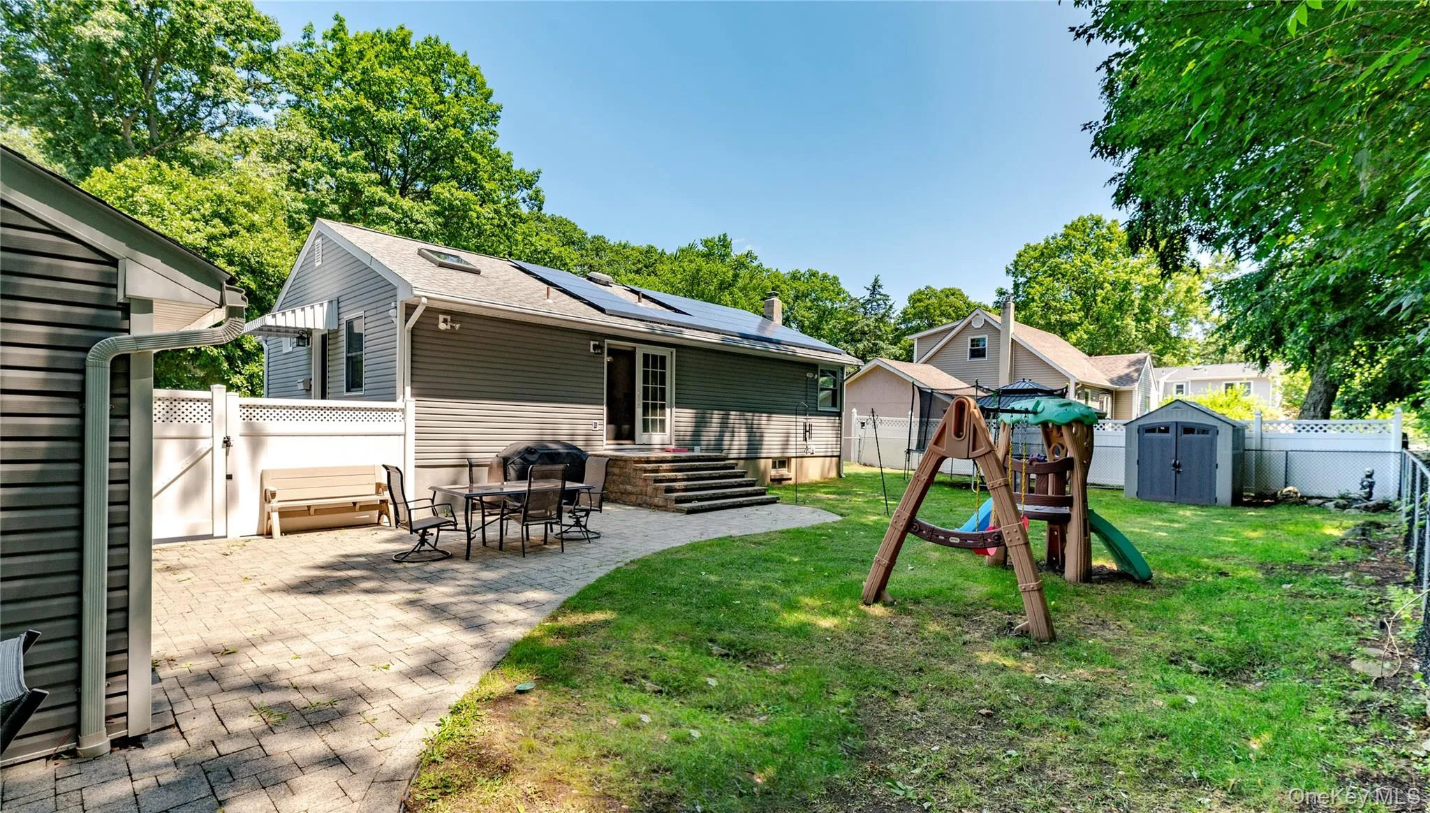 5 Nelson Place, Clarkstown, NY, 3 Bedrooms Bedrooms, 10 Rooms Rooms,2 BathroomsBathrooms,Residential,For Rent,Nelson,0,1039815 5 Nelson Place, Clarkstown, NY, 3 Bedrooms Bedrooms, 10 Rooms Rooms,2 BathroomsBathrooms,Residential,For Rent,Nelson,0,1039815