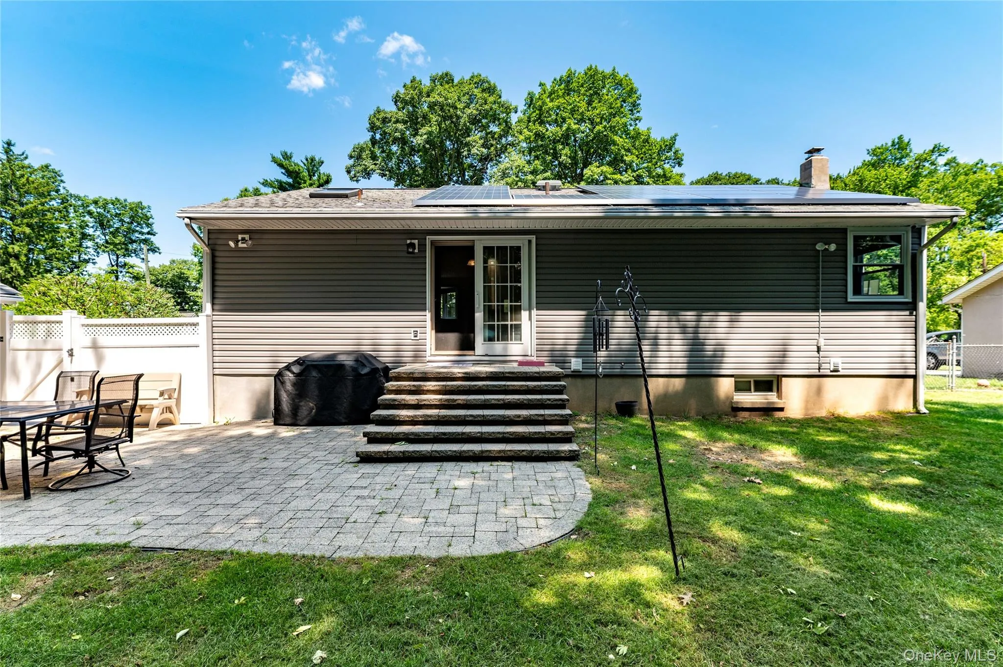 5 Nelson Place, Clarkstown, NY, 3 Bedrooms Bedrooms, 10 Rooms Rooms,2 BathroomsBathrooms,Residential,For Rent,Nelson,0,1039815 5 Nelson Place, Clarkstown, NY, 3 Bedrooms Bedrooms, 10 Rooms Rooms,2 BathroomsBathrooms,Residential,For Rent,Nelson,0,1039815