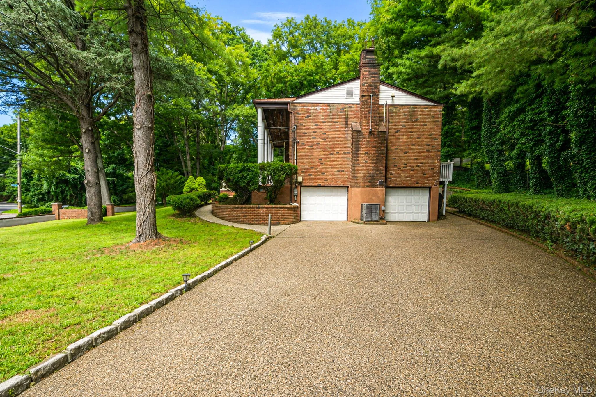23 Colonial Drive, Smithtown, NY, 5 Bedrooms Bedrooms, 13 Rooms Rooms,4 BathroomsBathrooms,Residential,For Rent,Colonial,0,1039816 23 Colonial Drive, Smithtown, NY, 5 Bedrooms Bedrooms, 13 Rooms Rooms,4 BathroomsBathrooms,Residential,For Rent,Colonial,0,1039816