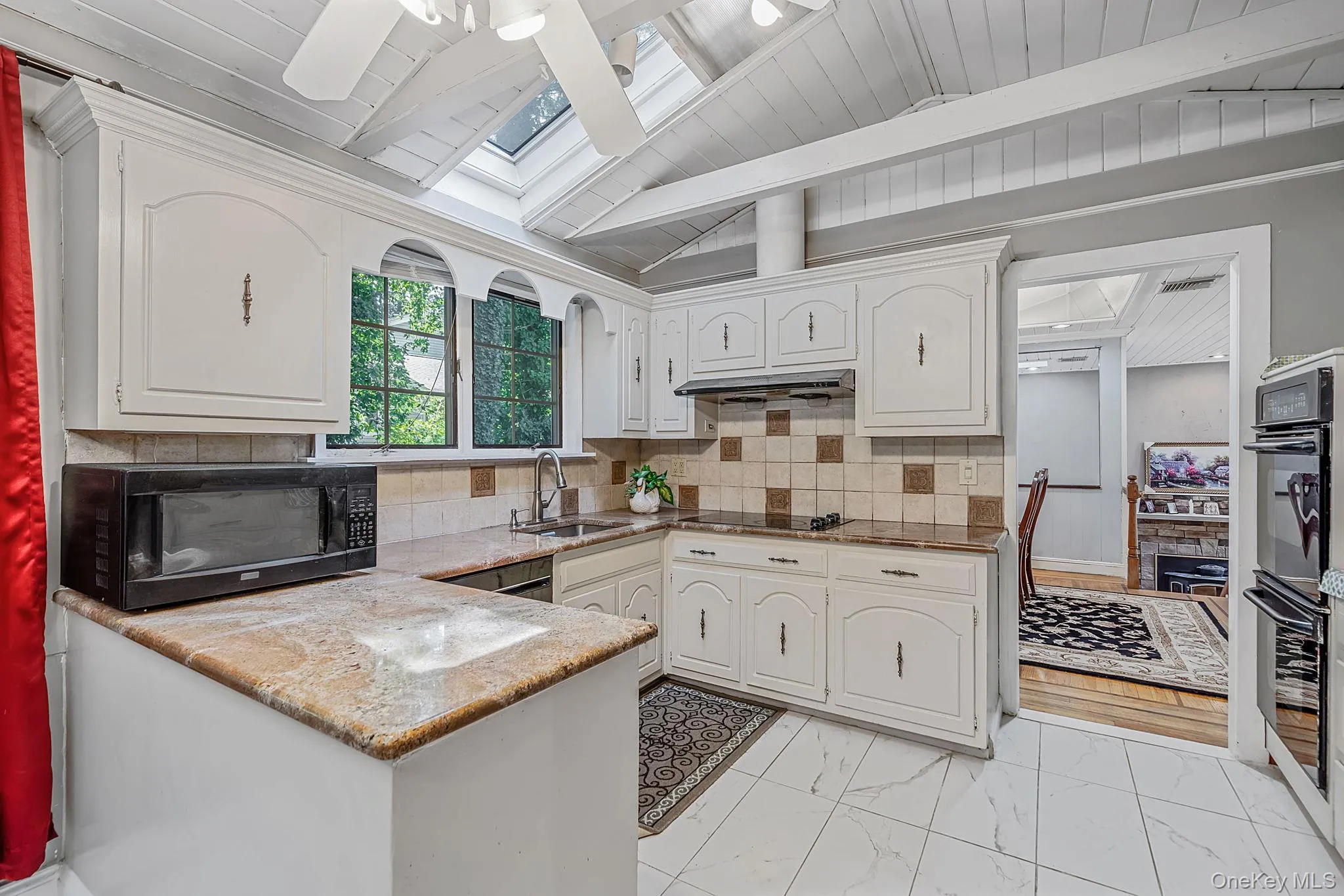 23 Colonial Drive, Smithtown, NY, 5 Bedrooms Bedrooms, 13 Rooms Rooms,4 BathroomsBathrooms,Residential,For Rent,Colonial,0,1039816 23 Colonial Drive, Smithtown, NY, 5 Bedrooms Bedrooms, 13 Rooms Rooms,4 BathroomsBathrooms,Residential,For Rent,Colonial,0,1039816