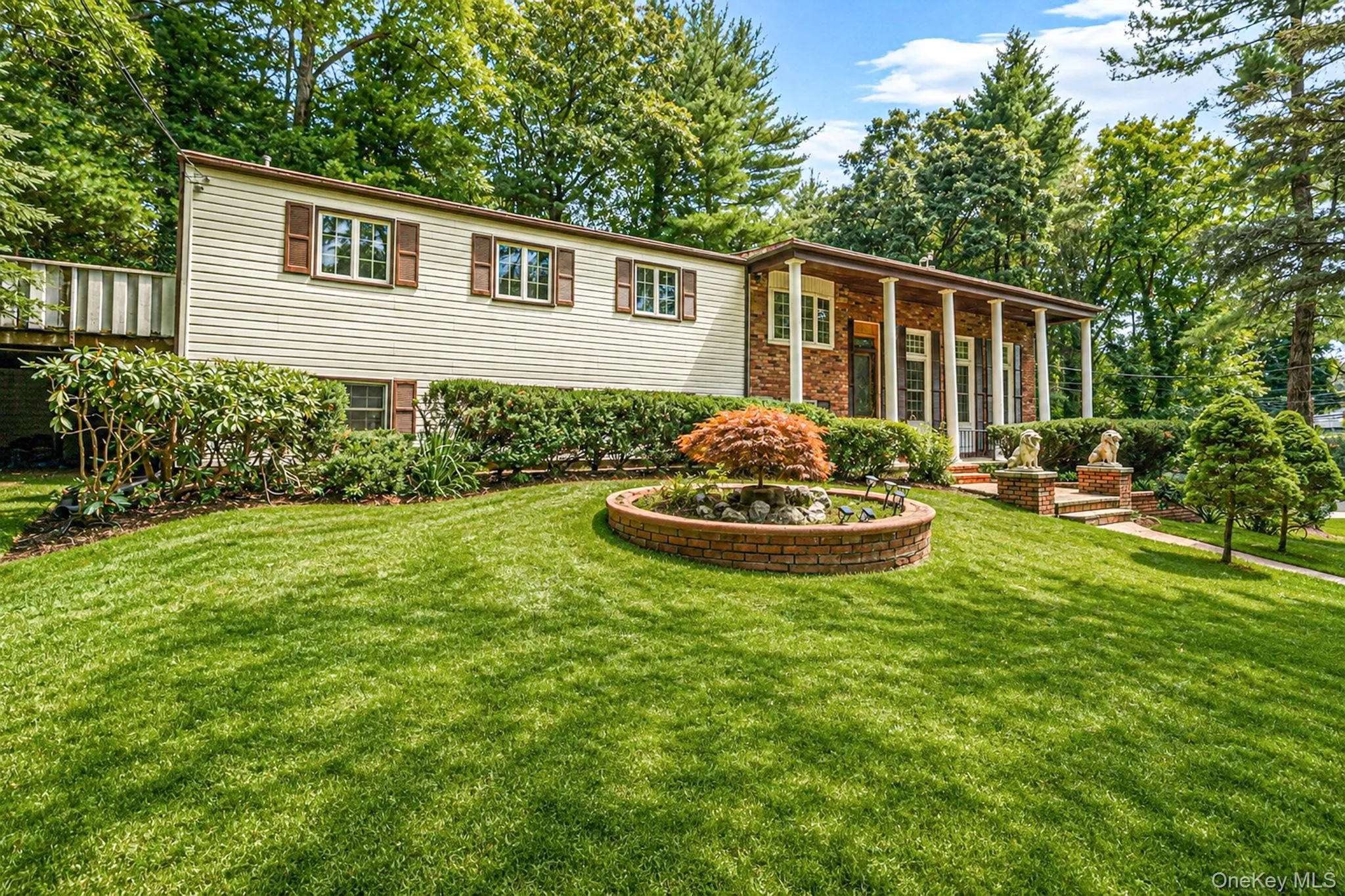 23 Colonial Drive, Smithtown, NY, 5 Bedrooms Bedrooms, 13 Rooms Rooms,4 BathroomsBathrooms,Residential,For Rent,Colonial,0,1039816 23 Colonial Drive, Smithtown, NY, 5 Bedrooms Bedrooms, 13 Rooms Rooms,4 BathroomsBathrooms,Residential,For Rent,Colonial,0,1039816