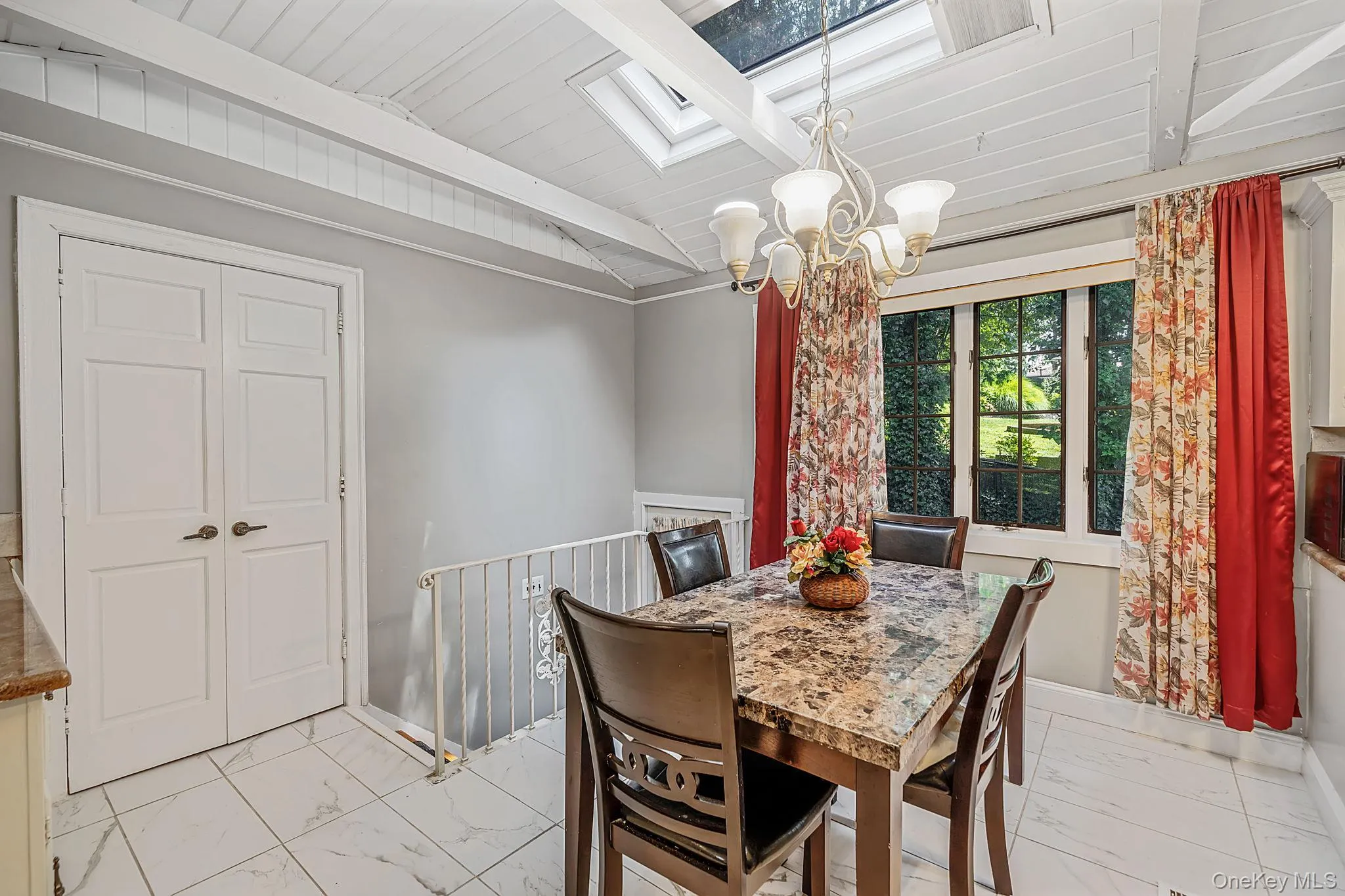 23 Colonial Drive, Smithtown, NY, 5 Bedrooms Bedrooms, 13 Rooms Rooms,4 BathroomsBathrooms,Residential,For Rent,Colonial,0,1039816 23 Colonial Drive, Smithtown, NY, 5 Bedrooms Bedrooms, 13 Rooms Rooms,4 BathroomsBathrooms,Residential,For Rent,Colonial,0,1039816