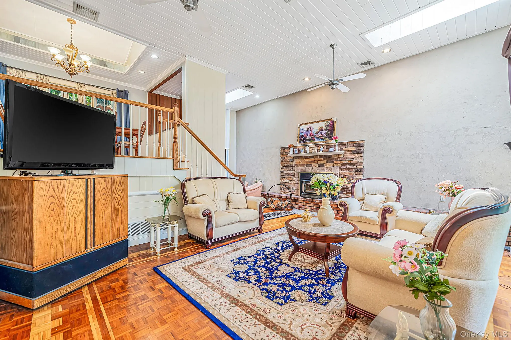 23 Colonial Drive, Smithtown, NY, 5 Bedrooms Bedrooms, 13 Rooms Rooms,4 BathroomsBathrooms,Residential,For Rent,Colonial,0,1039816 23 Colonial Drive, Smithtown, NY, 5 Bedrooms Bedrooms, 13 Rooms Rooms,4 BathroomsBathrooms,Residential,For Rent,Colonial,0,1039816
