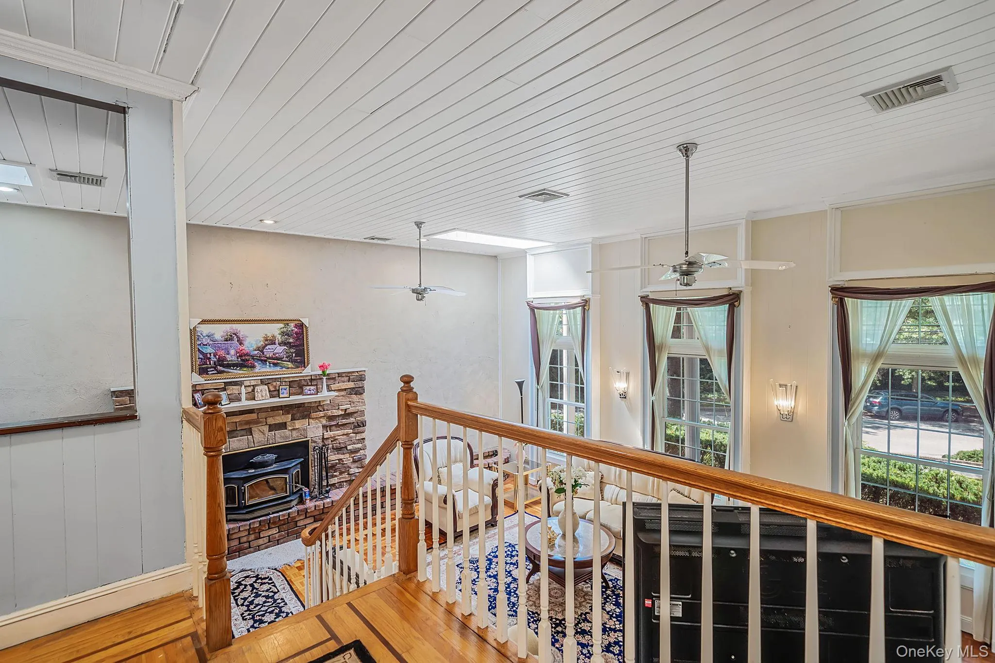 23 Colonial Drive, Smithtown, NY, 5 Bedrooms Bedrooms, 13 Rooms Rooms,4 BathroomsBathrooms,Residential,For Rent,Colonial,0,1039816 23 Colonial Drive, Smithtown, NY, 5 Bedrooms Bedrooms, 13 Rooms Rooms,4 BathroomsBathrooms,Residential,For Rent,Colonial,0,1039816