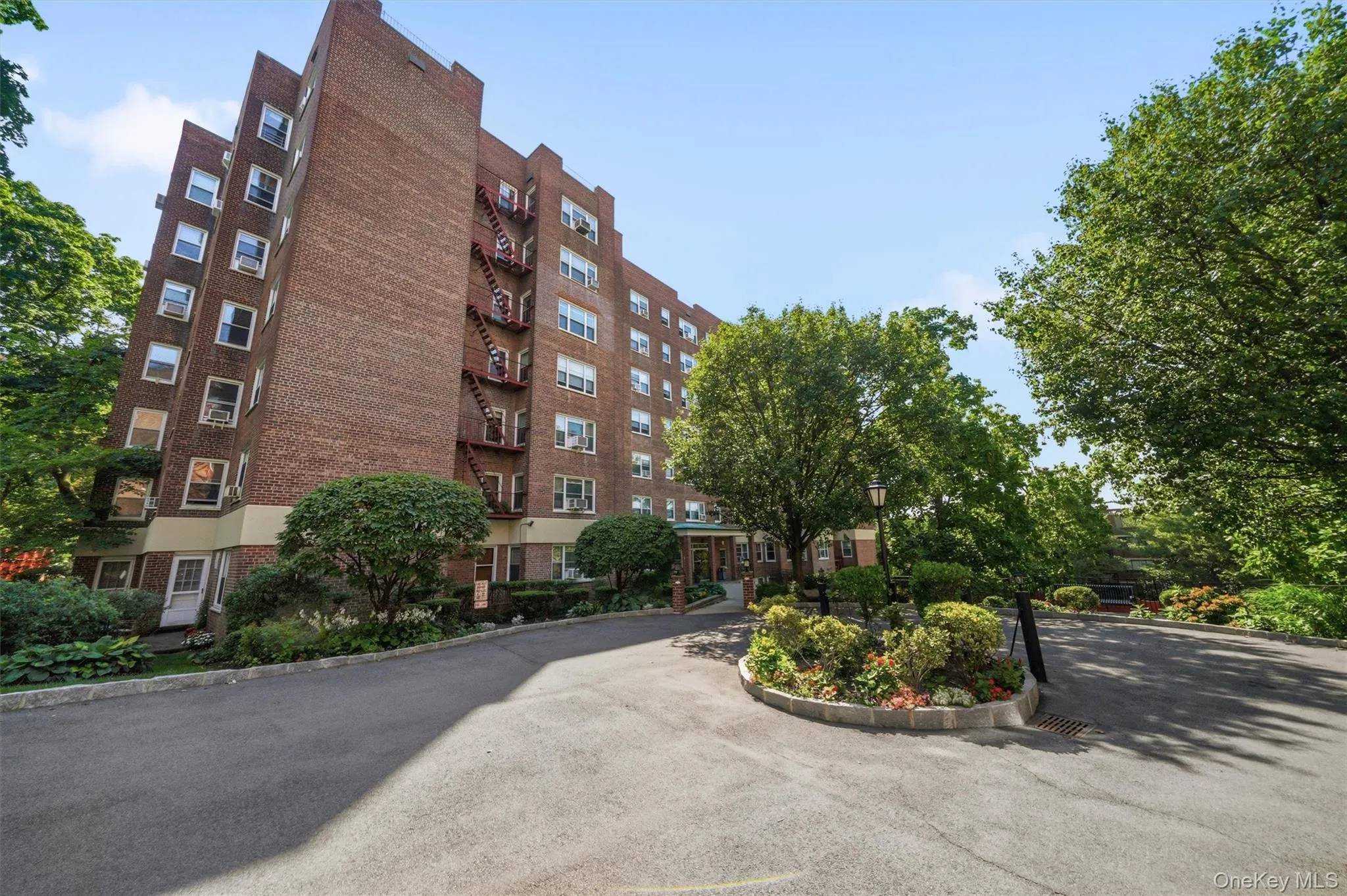 280 Collins Avenue, Mount Vernon, NY, 3 Bedrooms Bedrooms, 5 Rooms Rooms,2 BathroomsBathrooms,Residential,For Rent,Collins,0,1039817 280 Collins Avenue, Mount Vernon, NY, 3 Bedrooms Bedrooms, 5 Rooms Rooms,2 BathroomsBathrooms,Residential,For Rent,Collins,0,1039817