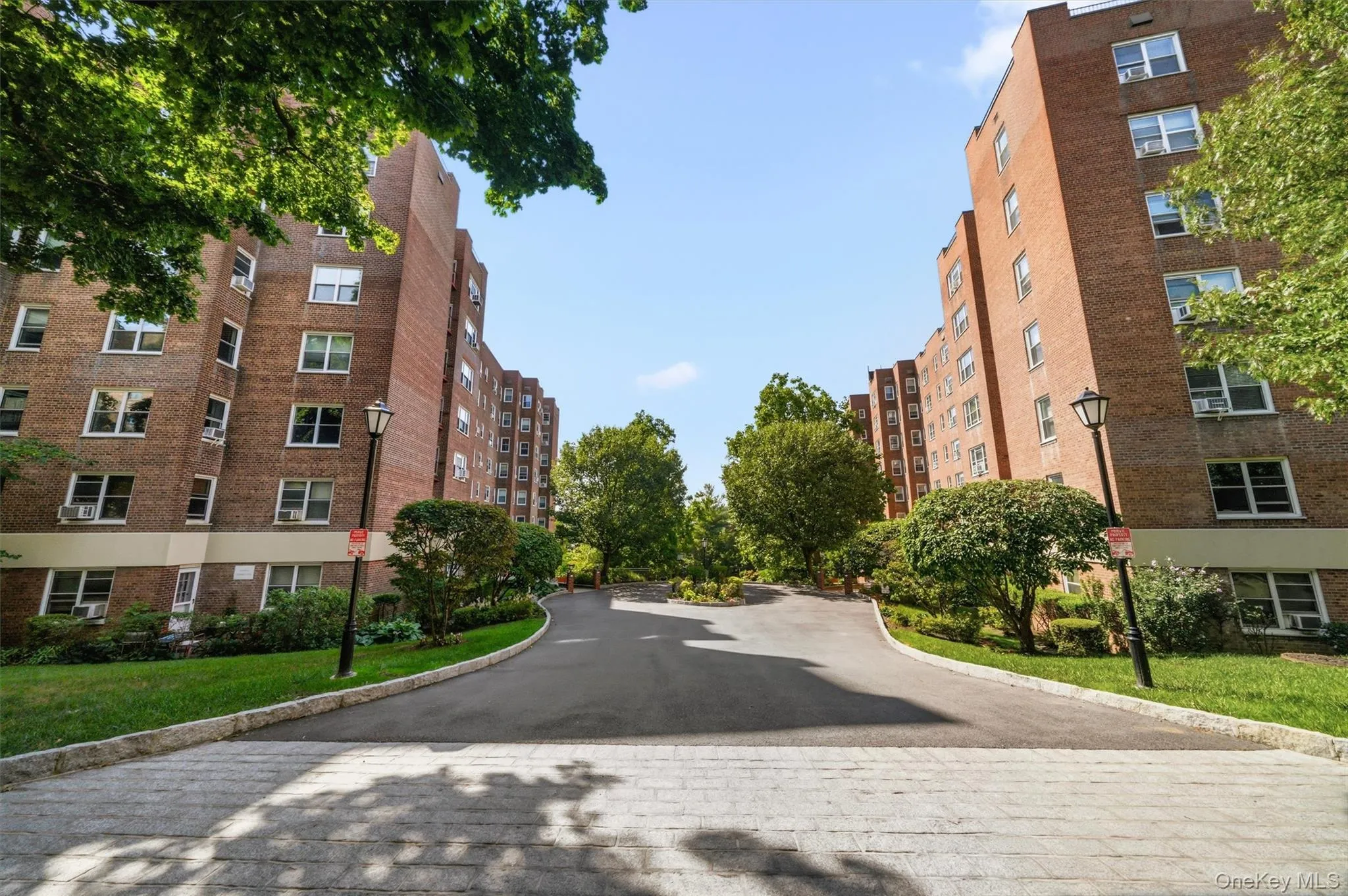 280 Collins Avenue, Mount Vernon, NY, 3 Bedrooms Bedrooms, 5 Rooms Rooms,2 BathroomsBathrooms,Residential,For Rent,Collins,0,1039817 280 Collins Avenue, Mount Vernon, NY, 3 Bedrooms Bedrooms, 5 Rooms Rooms,2 BathroomsBathrooms,Residential,For Rent,Collins,0,1039817