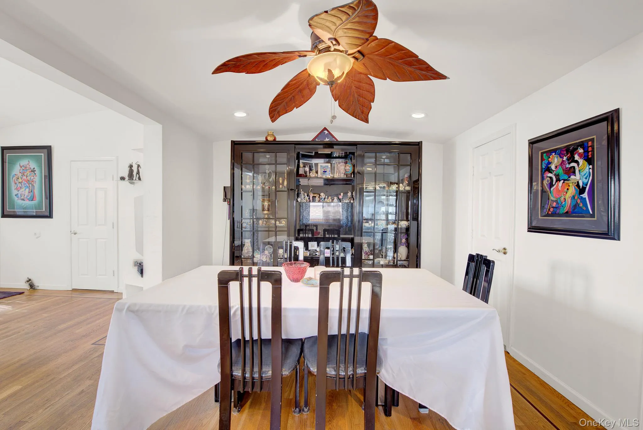 76 Suffolk Road, Hempstead, NY, 2 Bedrooms Bedrooms, 5 Rooms Rooms,2 BathroomsBathrooms,Residential,For Rent,Suffolk,0,1039818 76 Suffolk Road, Hempstead, NY, 2 Bedrooms Bedrooms, 5 Rooms Rooms,2 BathroomsBathrooms,Residential,For Rent,Suffolk,0,1039818