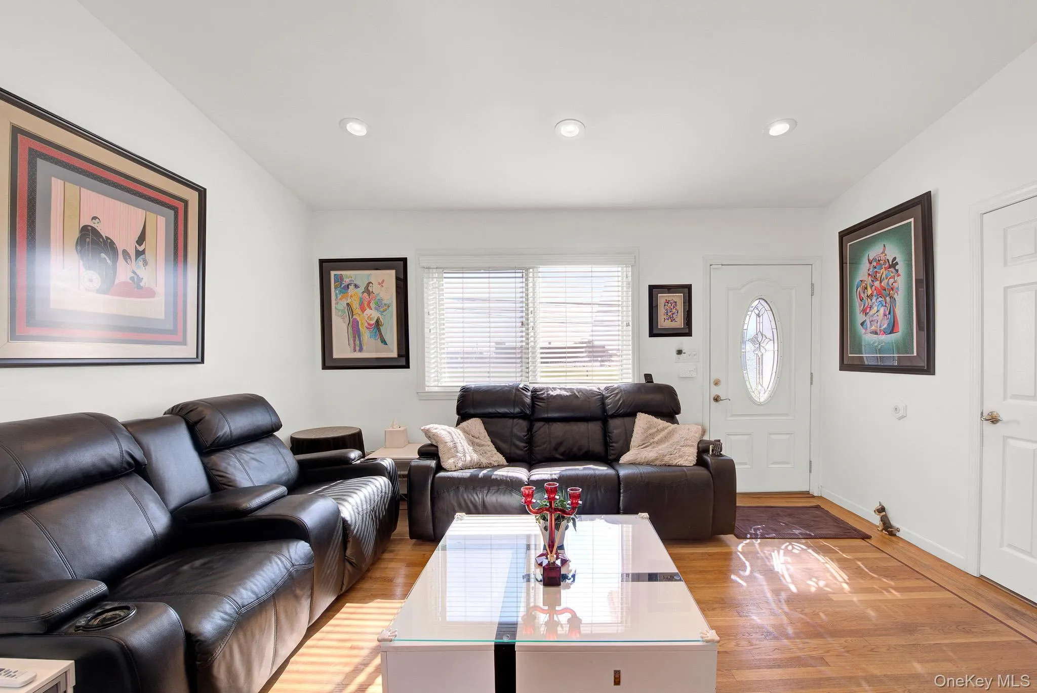 76 Suffolk Road, Hempstead, NY, 2 Bedrooms Bedrooms, 5 Rooms Rooms,2 BathroomsBathrooms,Residential,For Rent,Suffolk,0,1039818 76 Suffolk Road, Hempstead, NY, 2 Bedrooms Bedrooms, 5 Rooms Rooms,2 BathroomsBathrooms,Residential,For Rent,Suffolk,0,1039818