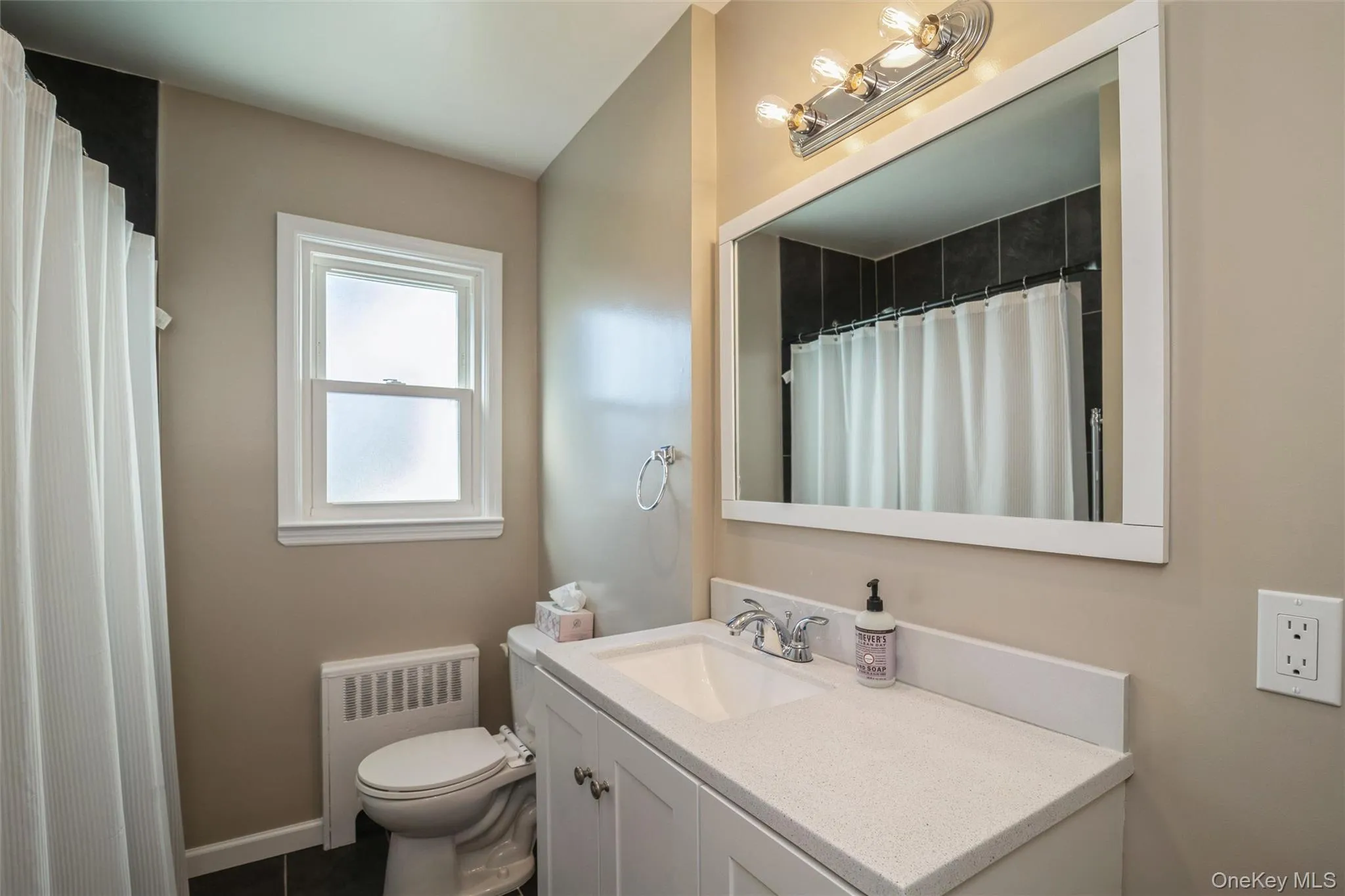 216 Hawthorne Street, Oyster Bay, NY, 4 Bedrooms Bedrooms, 7 Rooms Rooms,2 BathroomsBathrooms,Residential,For Rent,Hawthorne,0,1039823 216 Hawthorne Street, Oyster Bay, NY, 4 Bedrooms Bedrooms, 7 Rooms Rooms,2 BathroomsBathrooms,Residential,For Rent,Hawthorne,0,1039823