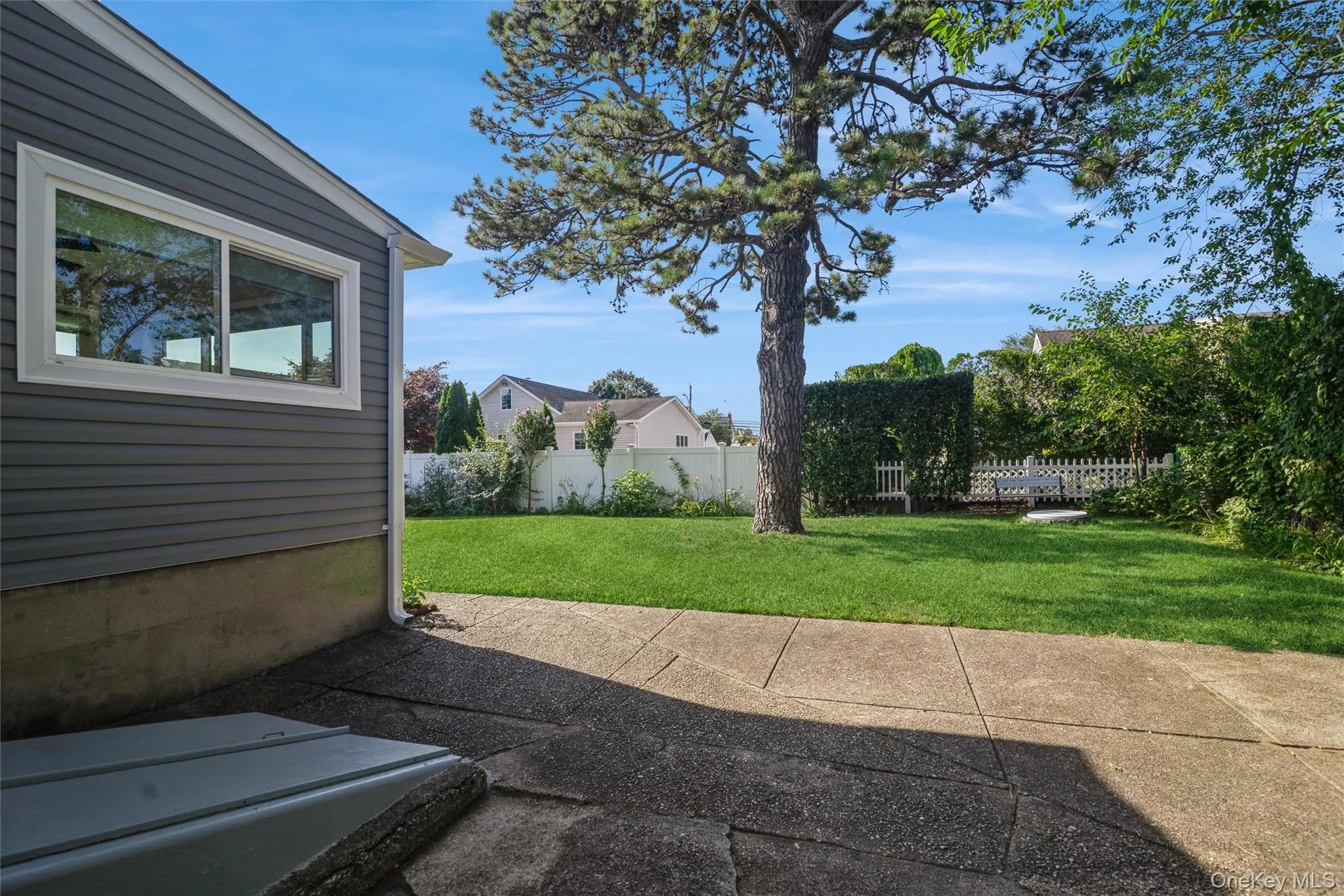 216 Hawthorne Street, Oyster Bay, NY, 4 Bedrooms Bedrooms, 7 Rooms Rooms,2 BathroomsBathrooms,Residential,For Rent,Hawthorne,0,1039823 216 Hawthorne Street, Oyster Bay, NY, 4 Bedrooms Bedrooms, 7 Rooms Rooms,2 BathroomsBathrooms,Residential,For Rent,Hawthorne,0,1039823