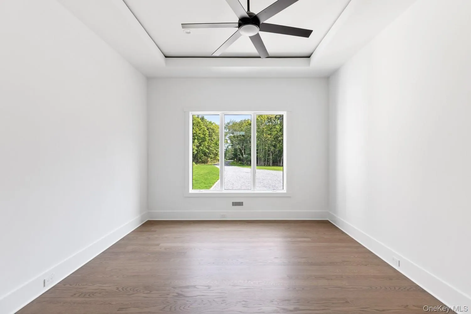 36 Old Neck Road, Brookhaven, NY, 4 Bedrooms Bedrooms, 11 Rooms Rooms,6 BathroomsBathrooms,Residential,For Rent,Old Neck,0,1039826 36 Old Neck Road, Brookhaven, NY, 4 Bedrooms Bedrooms, 11 Rooms Rooms,6 BathroomsBathrooms,Residential,For Rent,Old Neck,0,1039826