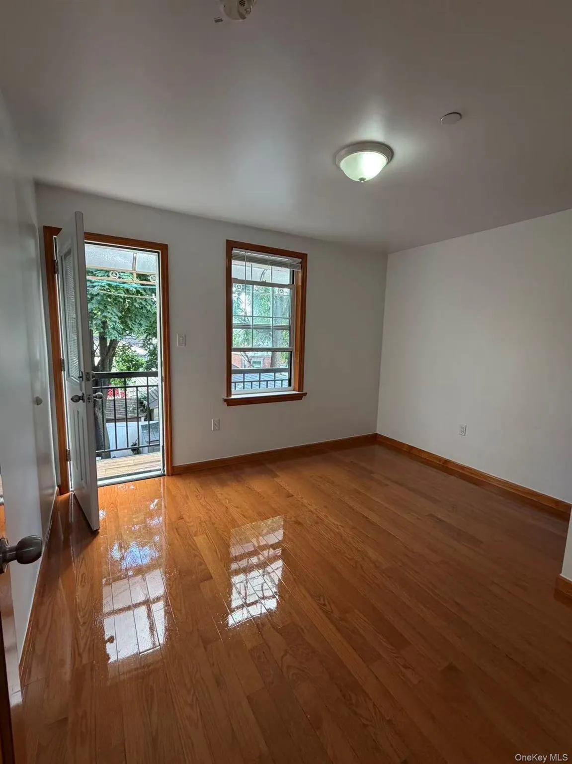 13440 58th Avenue, New York, NY, 3 Bedrooms Bedrooms, 7 Rooms Rooms,2 BathroomsBathrooms,Residential Lease,For Rent,58th,0,1039827 13440 58th Avenue, New York, NY, 3 Bedrooms Bedrooms, 7 Rooms Rooms,2 BathroomsBathrooms,Residential Lease,For Rent,58th,0,1039827