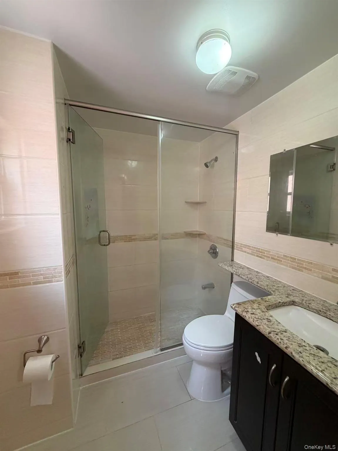 13440 58th Avenue, New York, NY, 3 Bedrooms Bedrooms, 7 Rooms Rooms,2 BathroomsBathrooms,Residential Lease,For Rent,58th,0,1039827 13440 58th Avenue, New York, NY, 3 Bedrooms Bedrooms, 7 Rooms Rooms,2 BathroomsBathrooms,Residential Lease,For Rent,58th,0,1039827