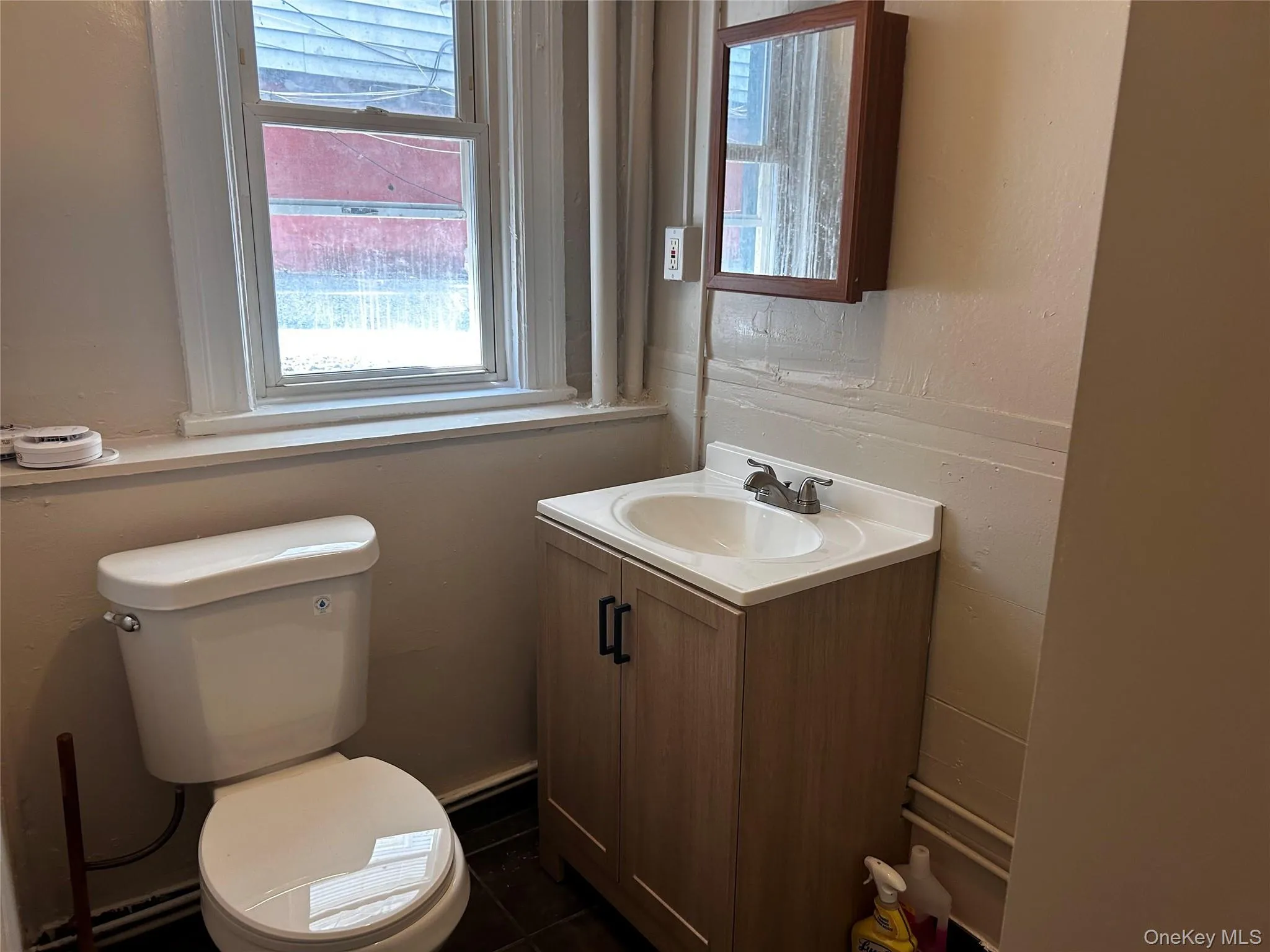 65 Academy Street, Poughkeepsie, NY, 1 Bedroom Bedrooms, 3 Room Rooms,1 BathroomBathrooms,Residential Lease,For Rent,Academy,0,1039837 65 Academy Street, Poughkeepsie, NY, 1 Bedroom Bedrooms, 3 Room Rooms,1 BathroomBathrooms,Residential Lease,For Rent,Academy,0,1039837