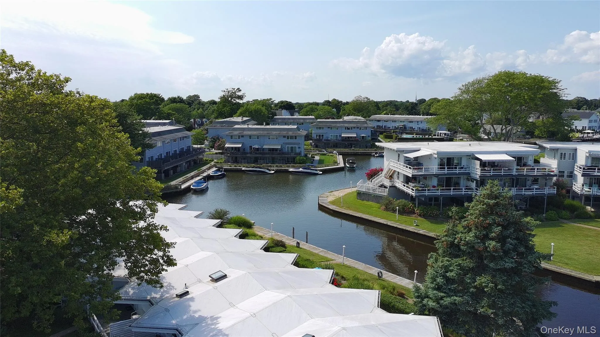 35 LIBRARY, Southampton, NY, 1 Bedroom Bedrooms, 3 Rooms Rooms,1 BathroomBathrooms,Residential,For Rent,LIBRARY,0,1039840 35 LIBRARY, Southampton, NY, 1 Bedroom Bedrooms, 3 Rooms Rooms,1 BathroomBathrooms,Residential,For Rent,LIBRARY,0,1039840