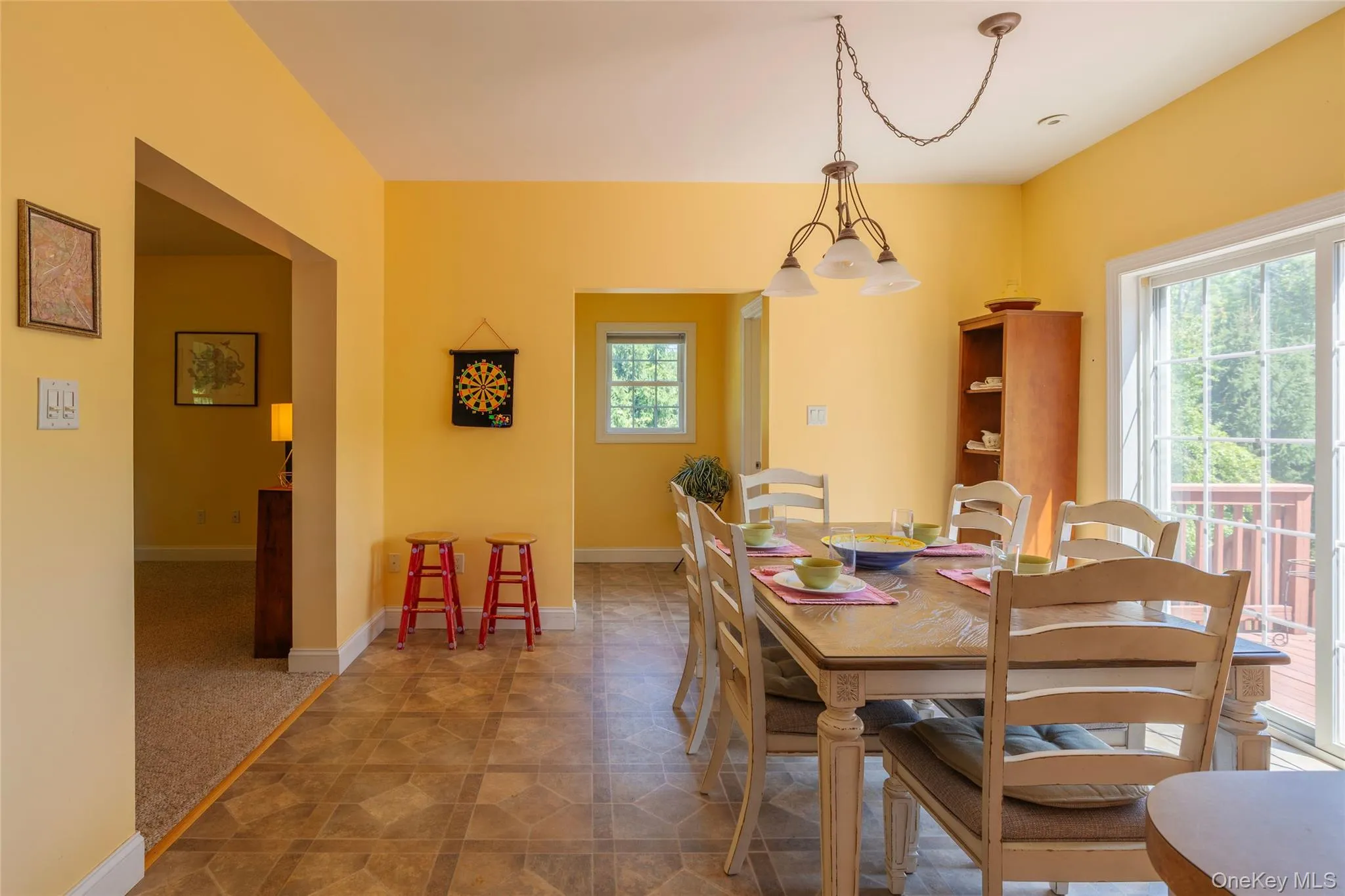Dining Area off Kitchen Dining Area off Kitchen