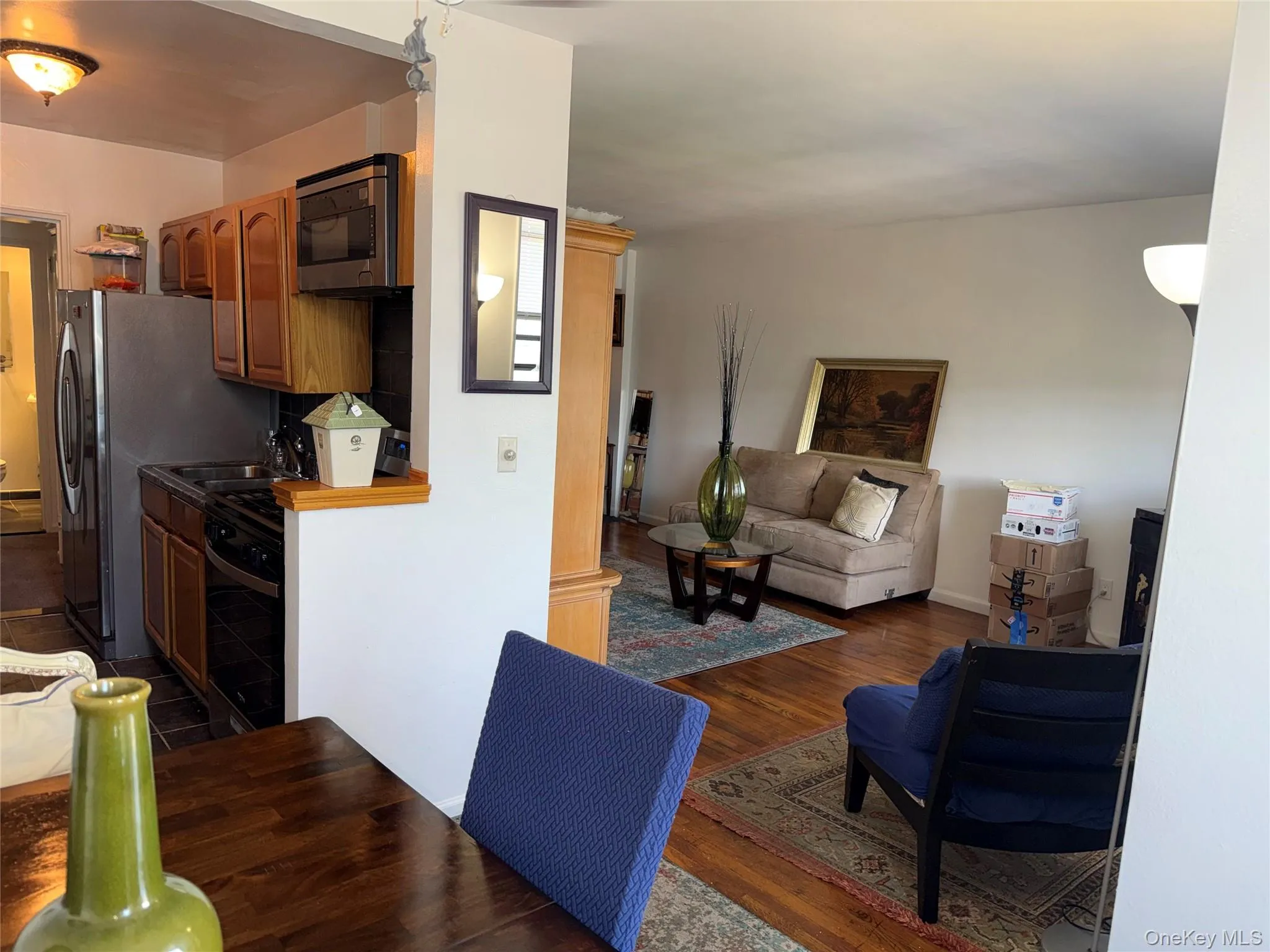 650 Warburton, Yonkers, NY, 2 Bedrooms Bedrooms, 5 Rooms Rooms,2 BathroomsBathrooms,Residential,For Rent,Warburton,0,1039846 650 Warburton, Yonkers, NY, 2 Bedrooms Bedrooms, 5 Rooms Rooms,2 BathroomsBathrooms,Residential,For Rent,Warburton,0,1039846