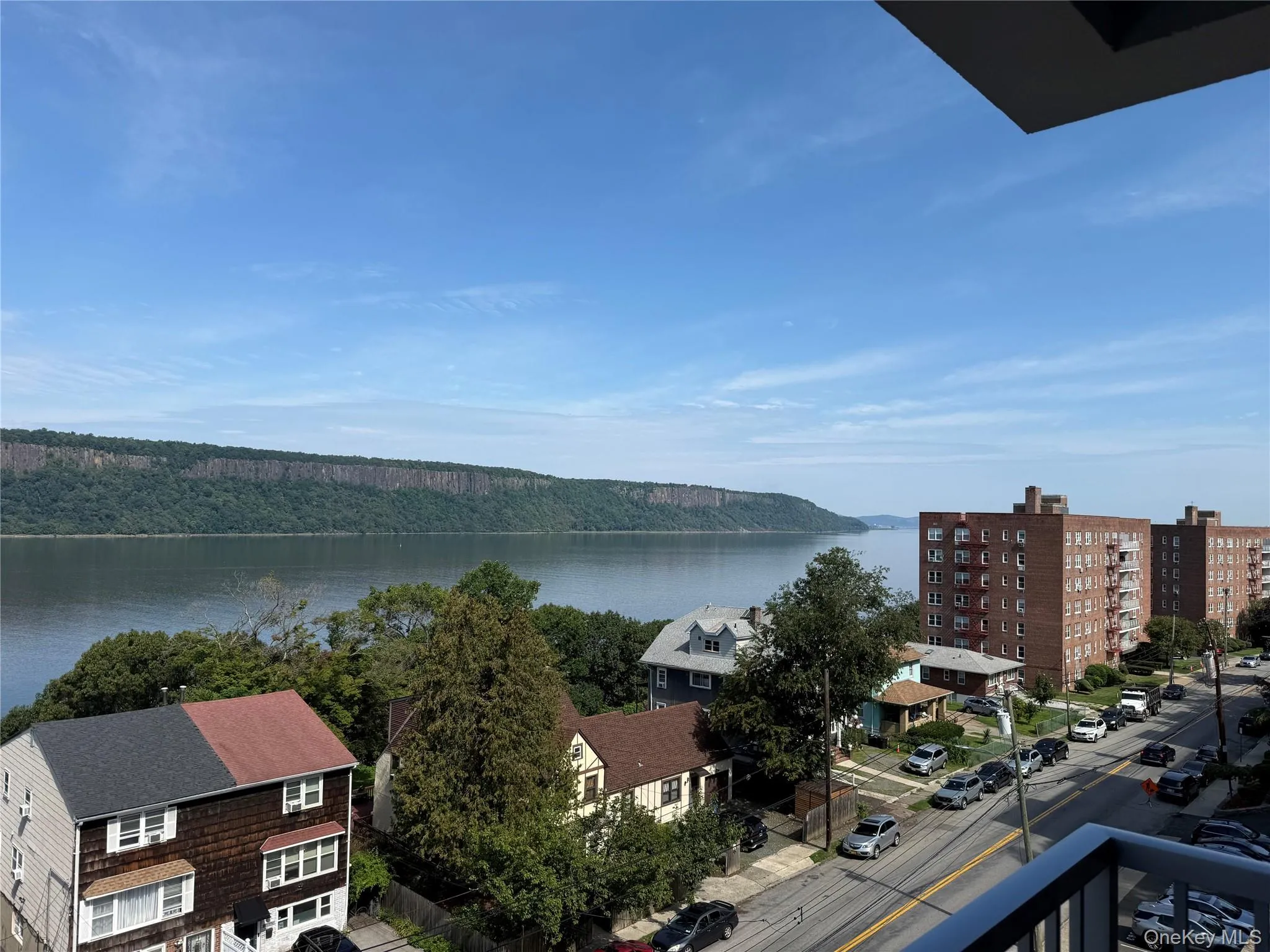 650 Warburton, Yonkers, NY, 2 Bedrooms Bedrooms, 5 Rooms Rooms,2 BathroomsBathrooms,Residential,For Rent,Warburton,0,1039846 650 Warburton, Yonkers, NY, 2 Bedrooms Bedrooms, 5 Rooms Rooms,2 BathroomsBathrooms,Residential,For Rent,Warburton,0,1039846