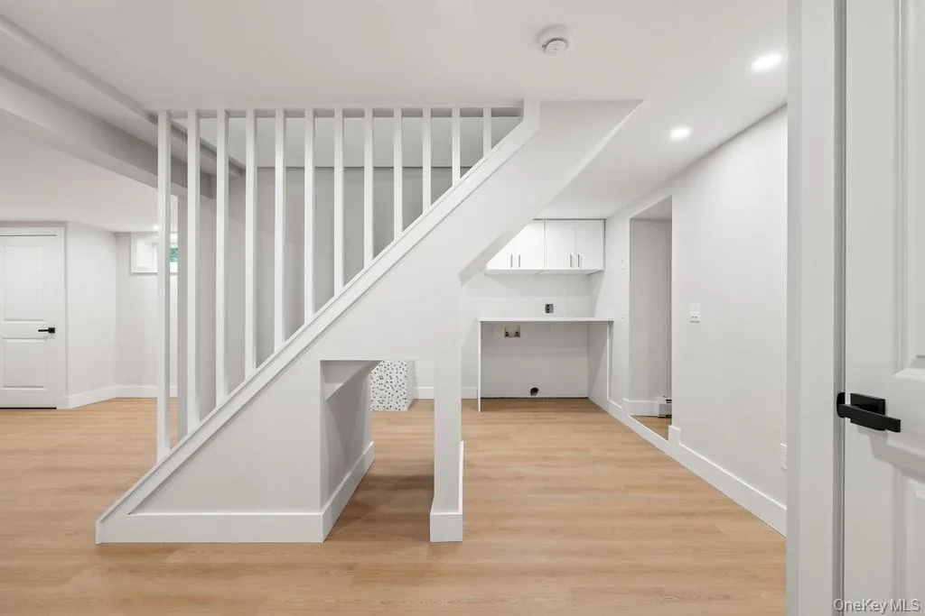 132 Conger Avenue, Clarkstown, NY, 4 Bedrooms Bedrooms, 13 Rooms Rooms,3 BathroomsBathrooms,Residential,For Rent,Conger,0,1039852 132 Conger Avenue, Clarkstown, NY, 4 Bedrooms Bedrooms, 13 Rooms Rooms,3 BathroomsBathrooms,Residential,For Rent,Conger,0,1039852