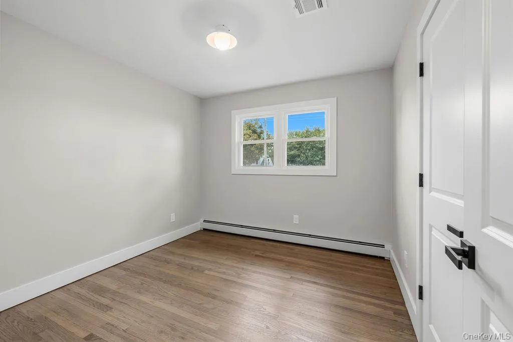 132 Conger Avenue, Clarkstown, NY, 4 Bedrooms Bedrooms, 13 Rooms Rooms,3 BathroomsBathrooms,Residential,For Rent,Conger,0,1039852 132 Conger Avenue, Clarkstown, NY, 4 Bedrooms Bedrooms, 13 Rooms Rooms,3 BathroomsBathrooms,Residential,For Rent,Conger,0,1039852